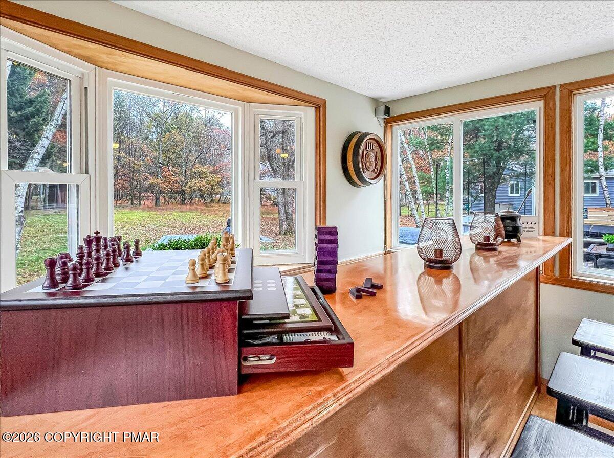 286 Mckuen Way Property Photo 22