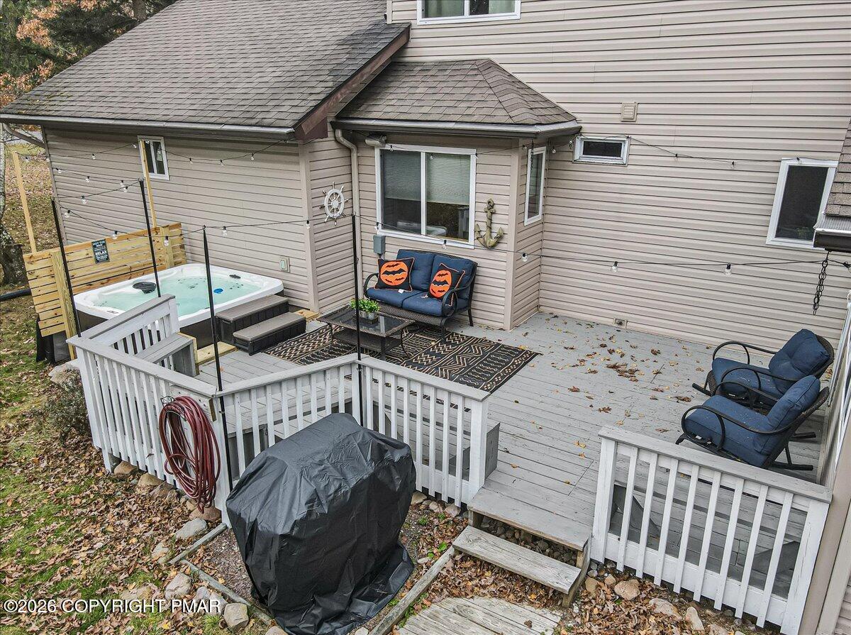 286 Mckuen Way Property Photo 50