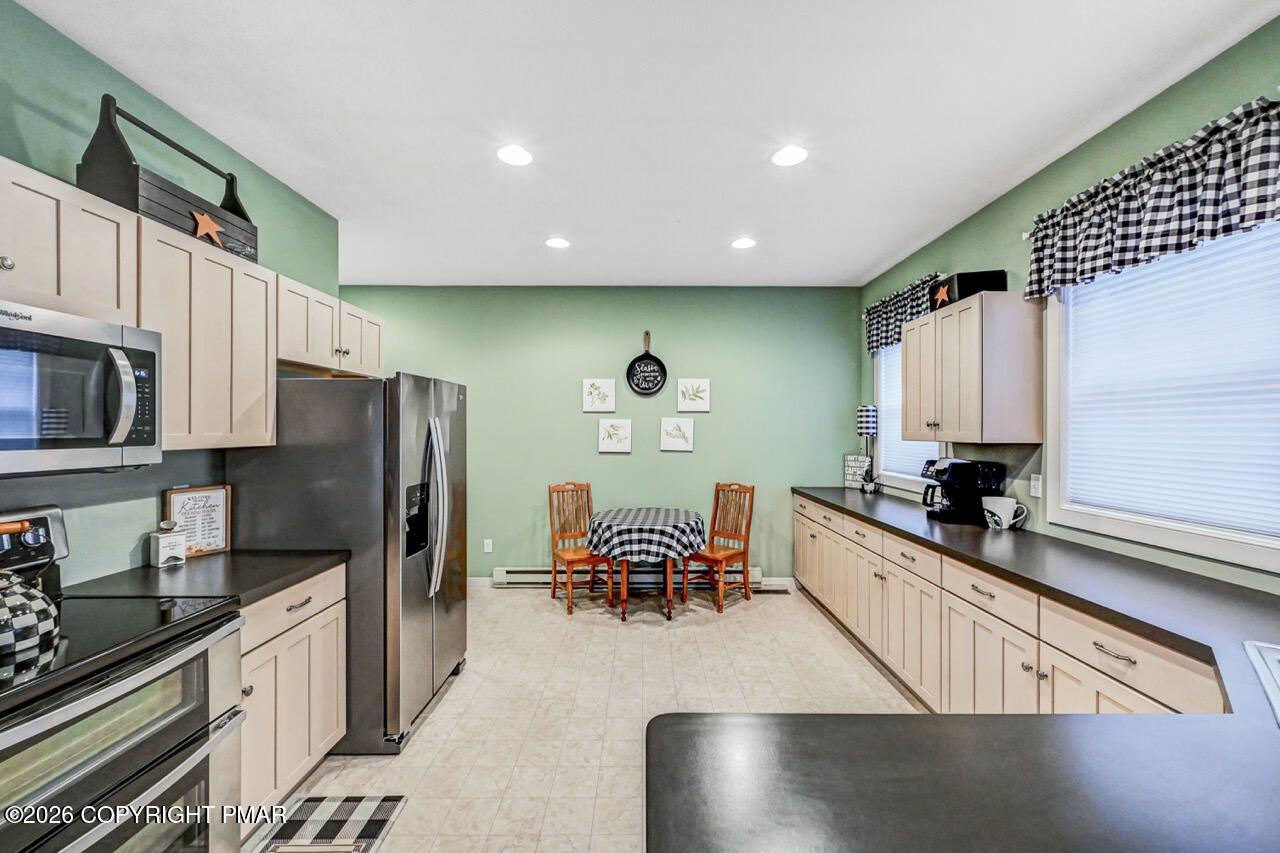 151 Skytop Road Property Photo 9