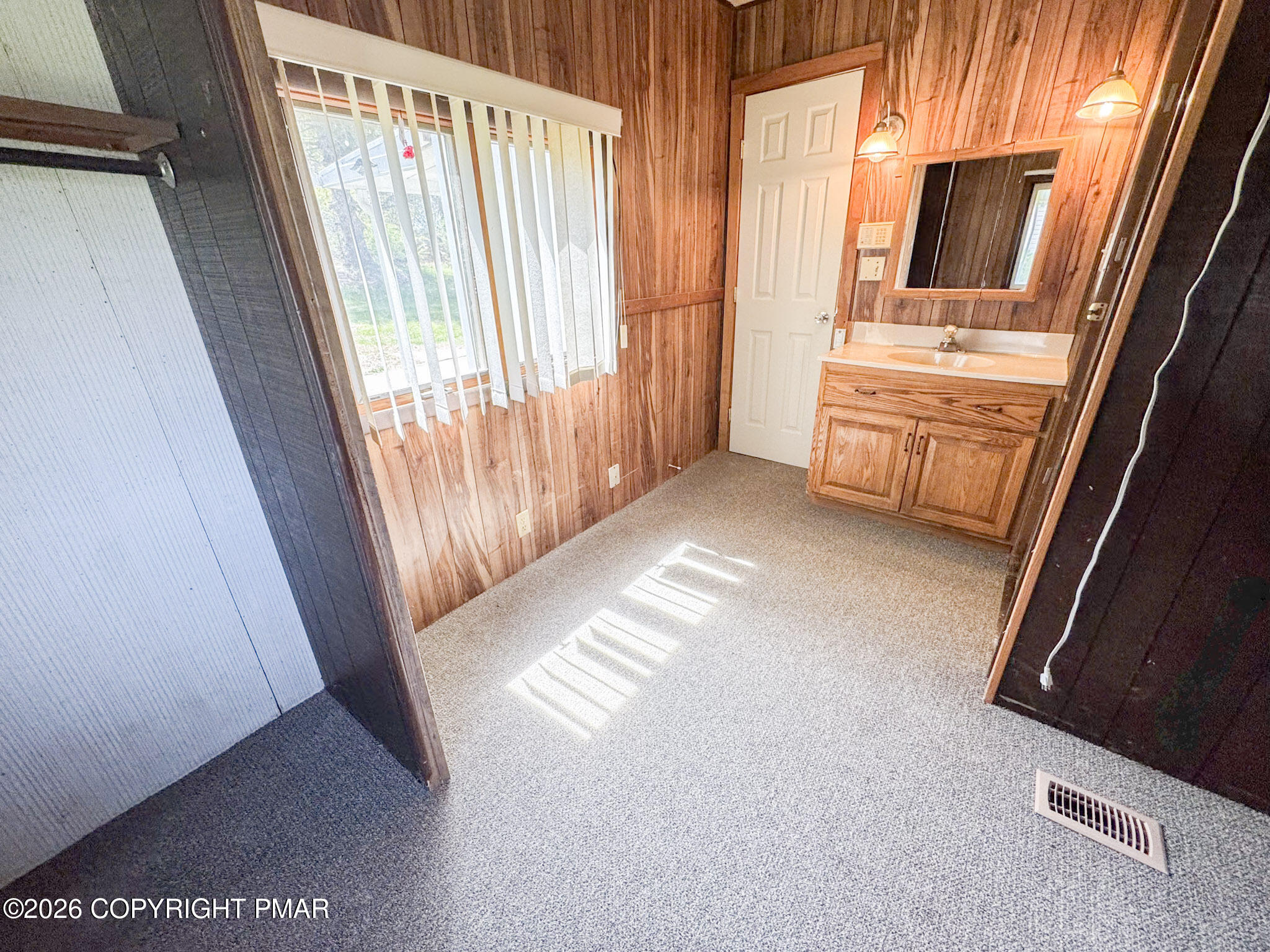 85 James Lane Property Photo 31