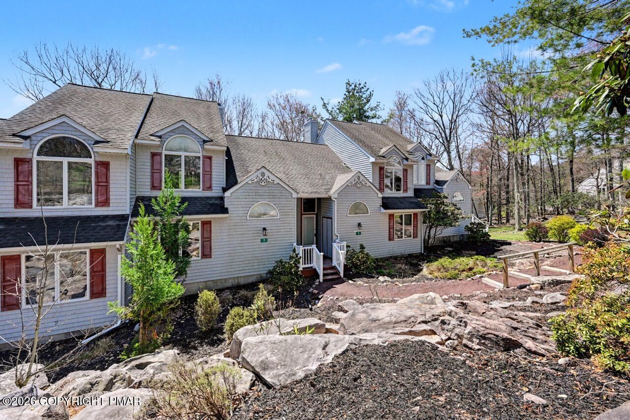 5 Beachwood Court Property Photo 1