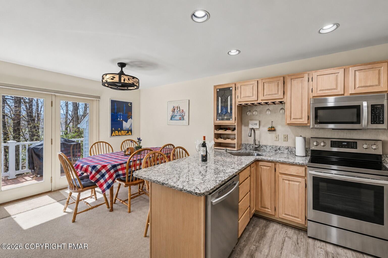 5 Beachwood Court Property Photo 4
