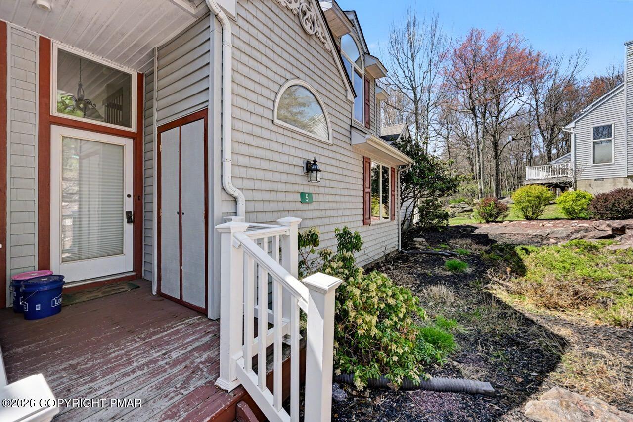 5 Beachwood Court Property Photo 11