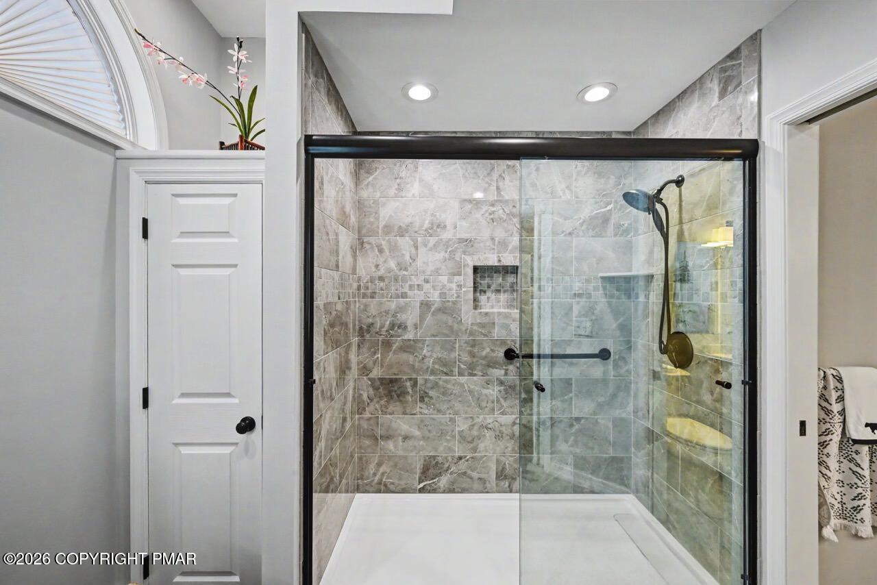 5 Beachwood Court Property Photo 21