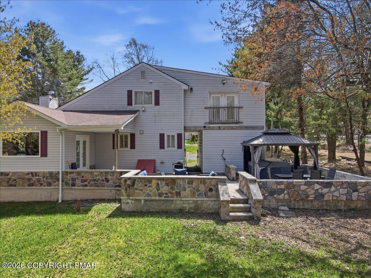 61 Chapman Circle Property Photo 15