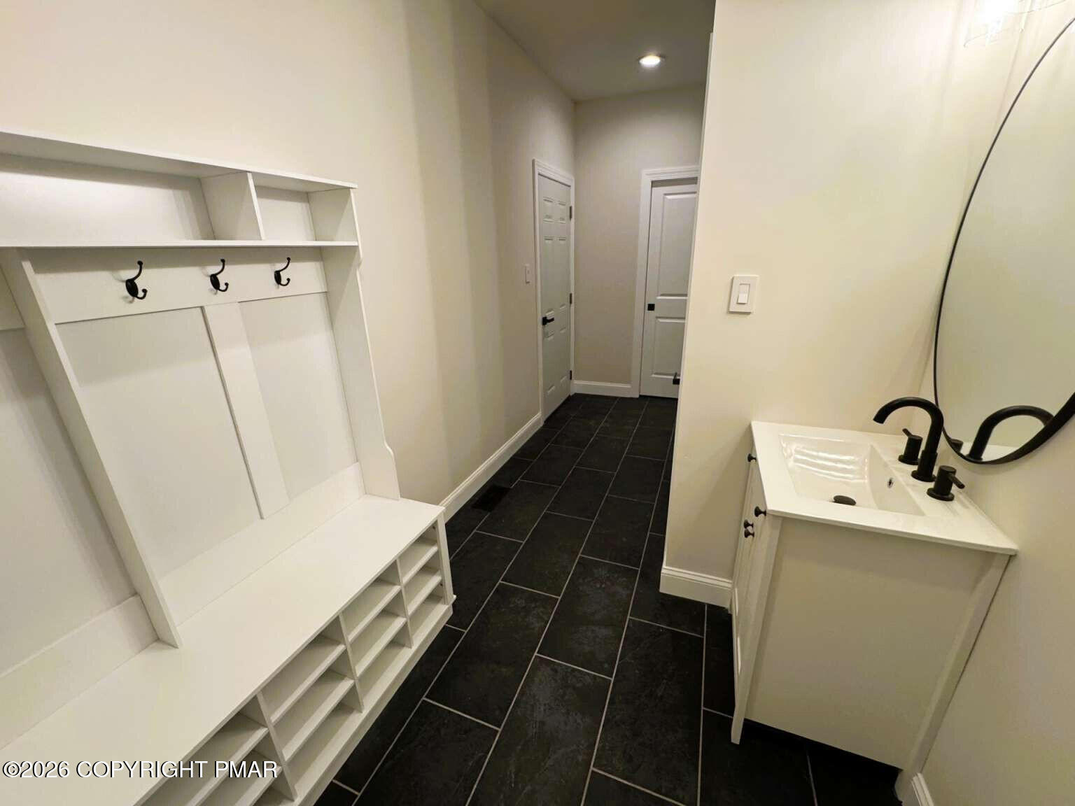 53 Patten Circle Property Photo 21