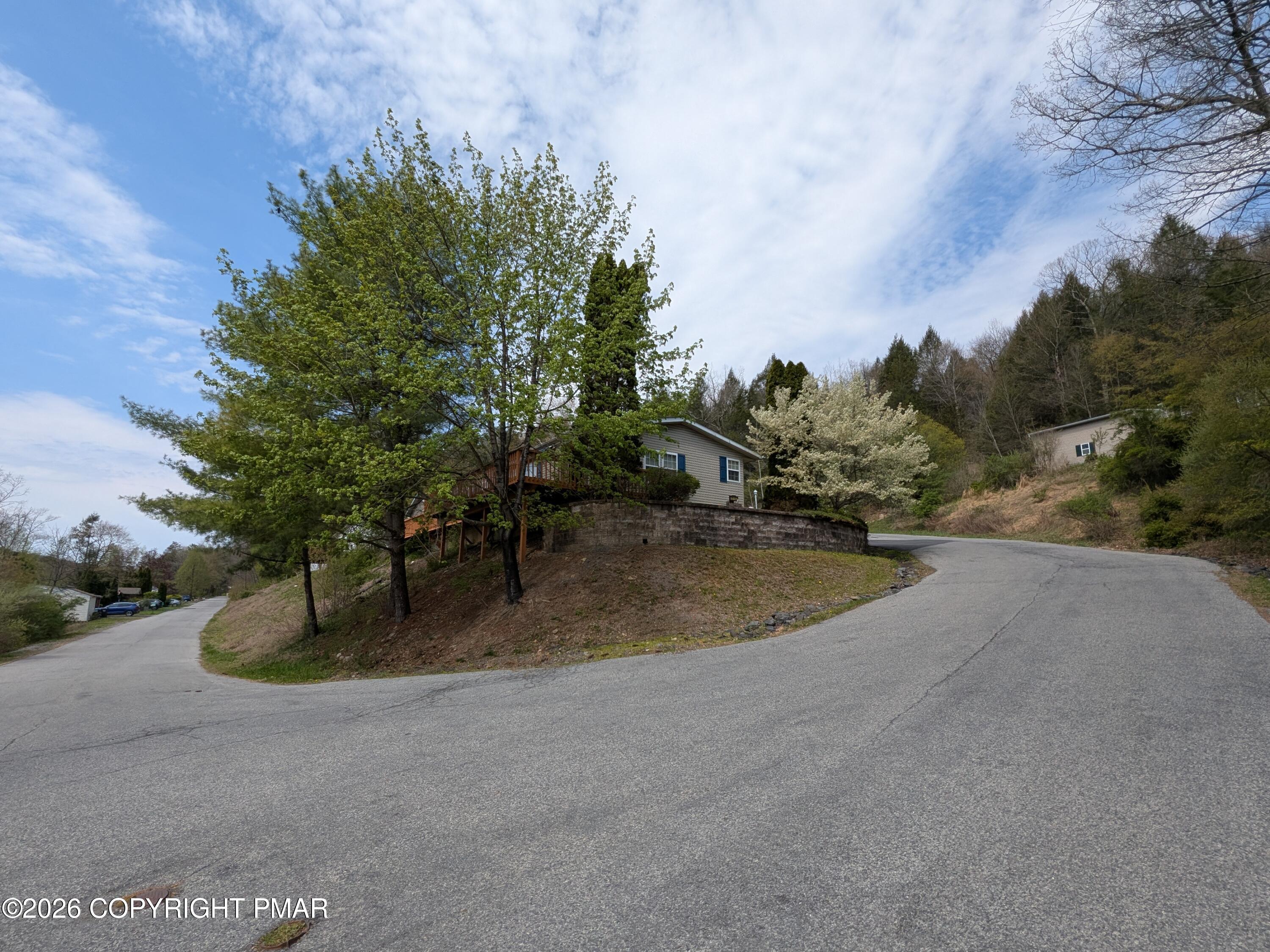 2303 Bass Lane Property Photo 2
