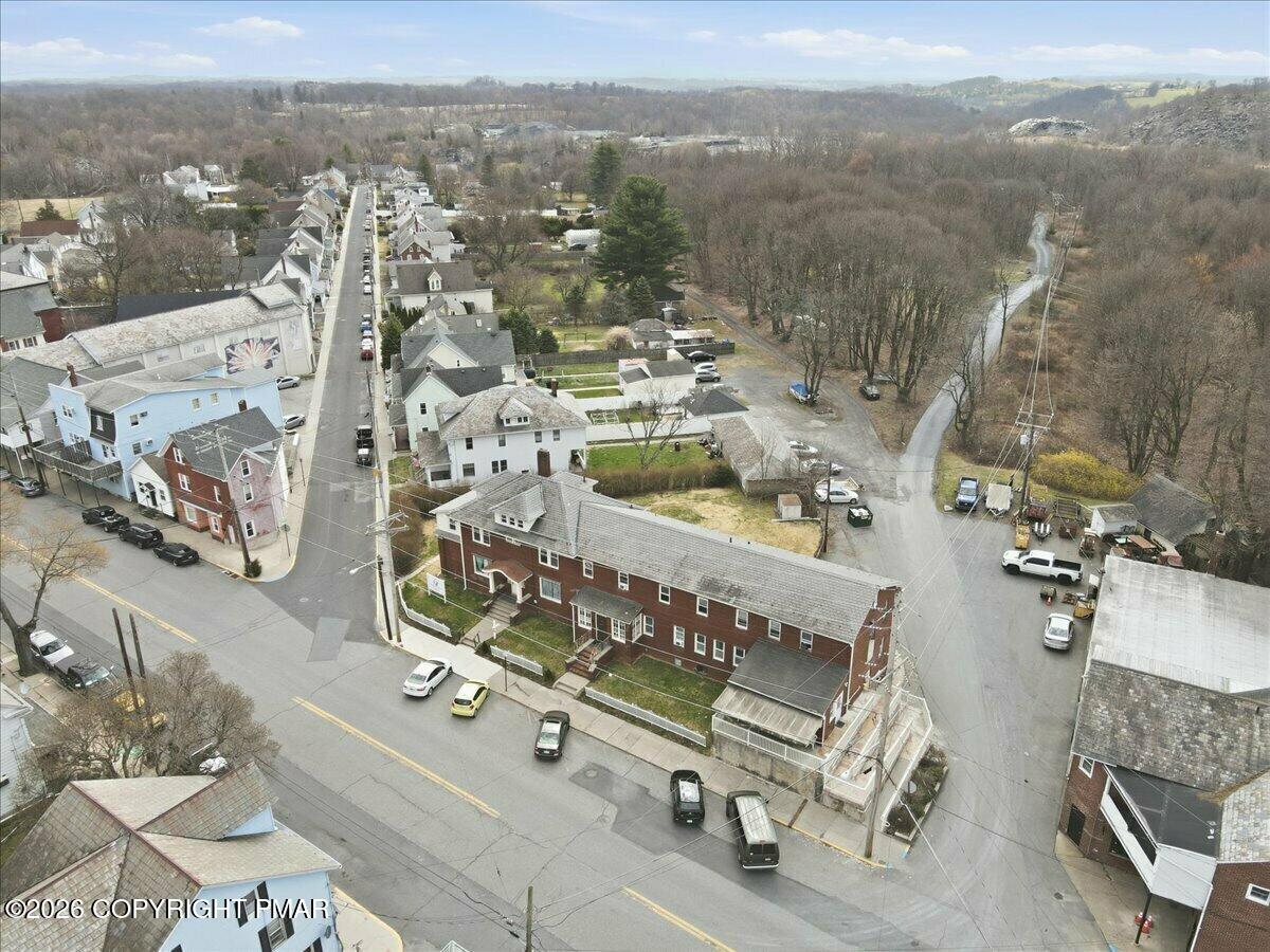 306 W Main Street Property Photo 29