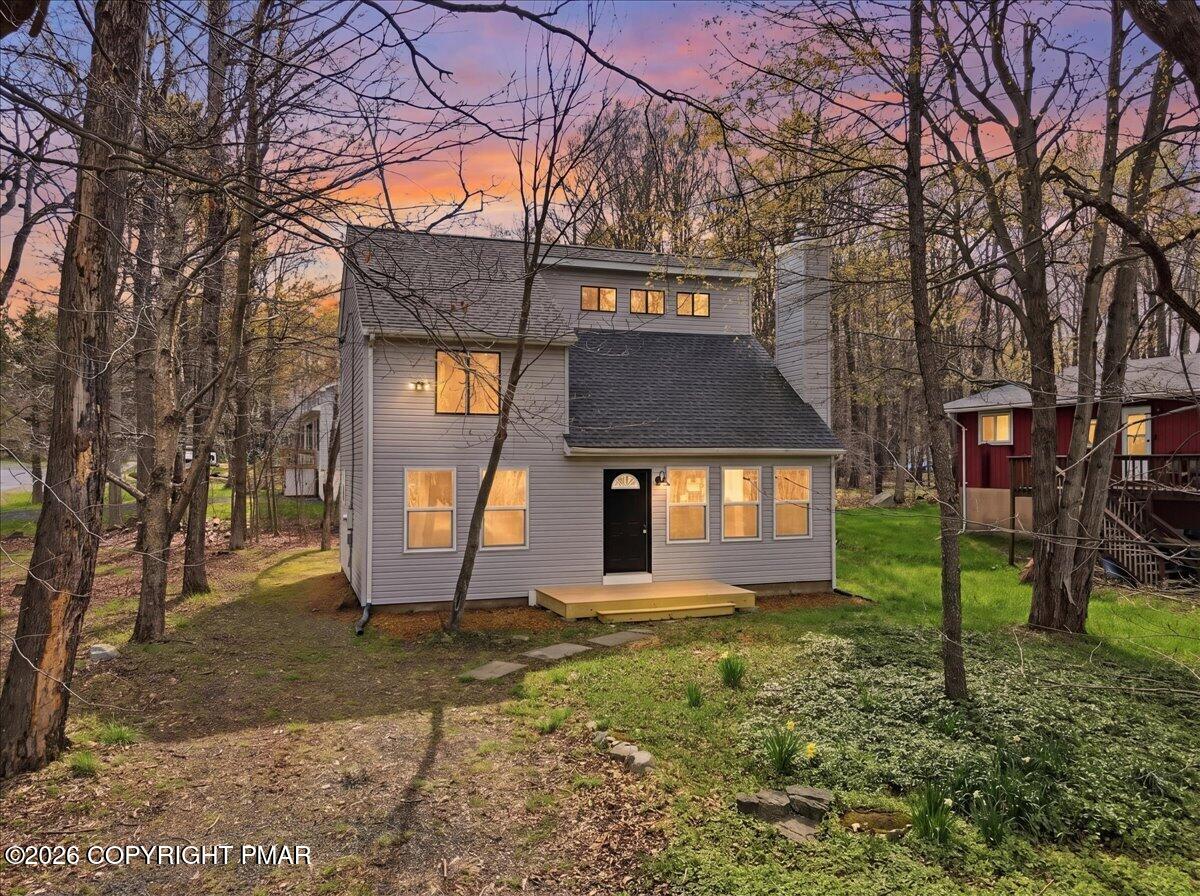 4554 Briarcliff Terrace Property Photo 2