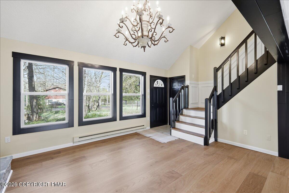 4554 Briarcliff Terrace Property Photo 8