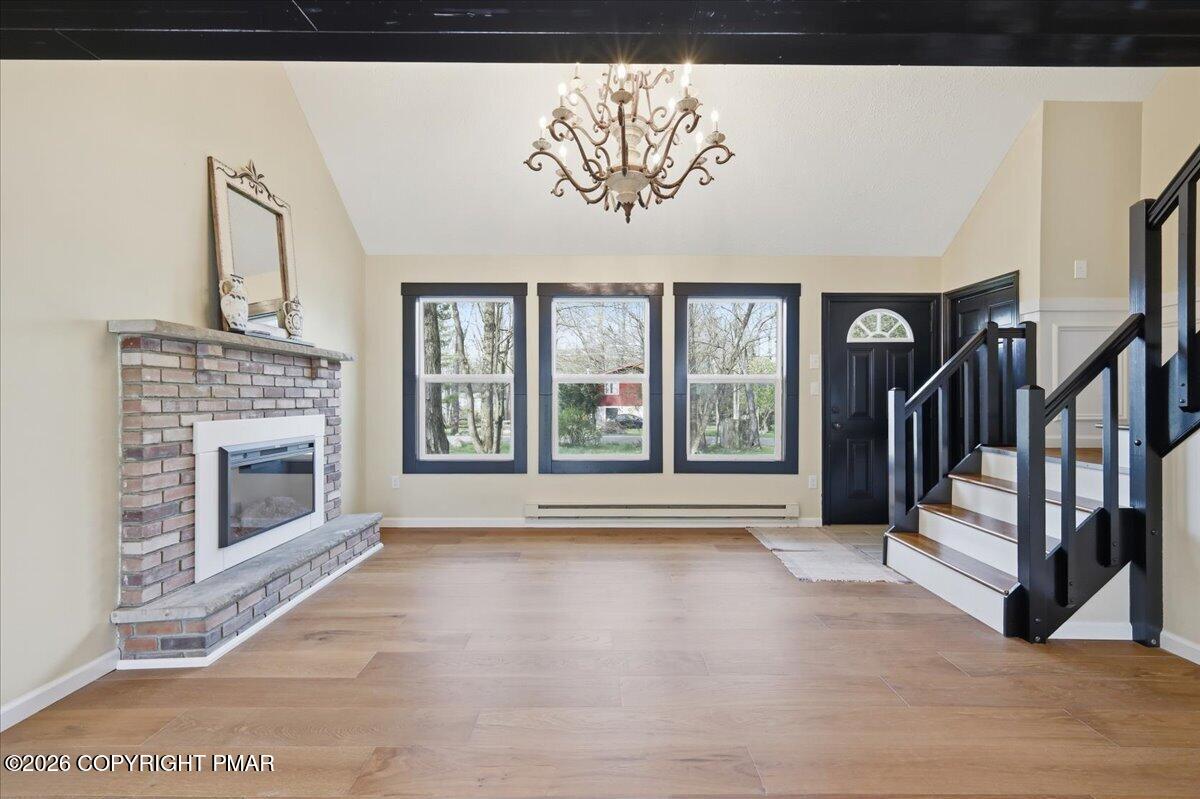 4554 Briarcliff Terrace Property Photo 10