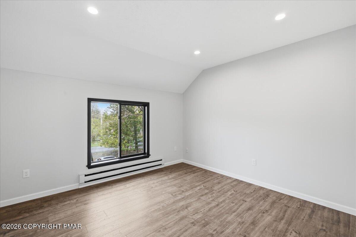 4554 Briarcliff Terrace Property Photo 33