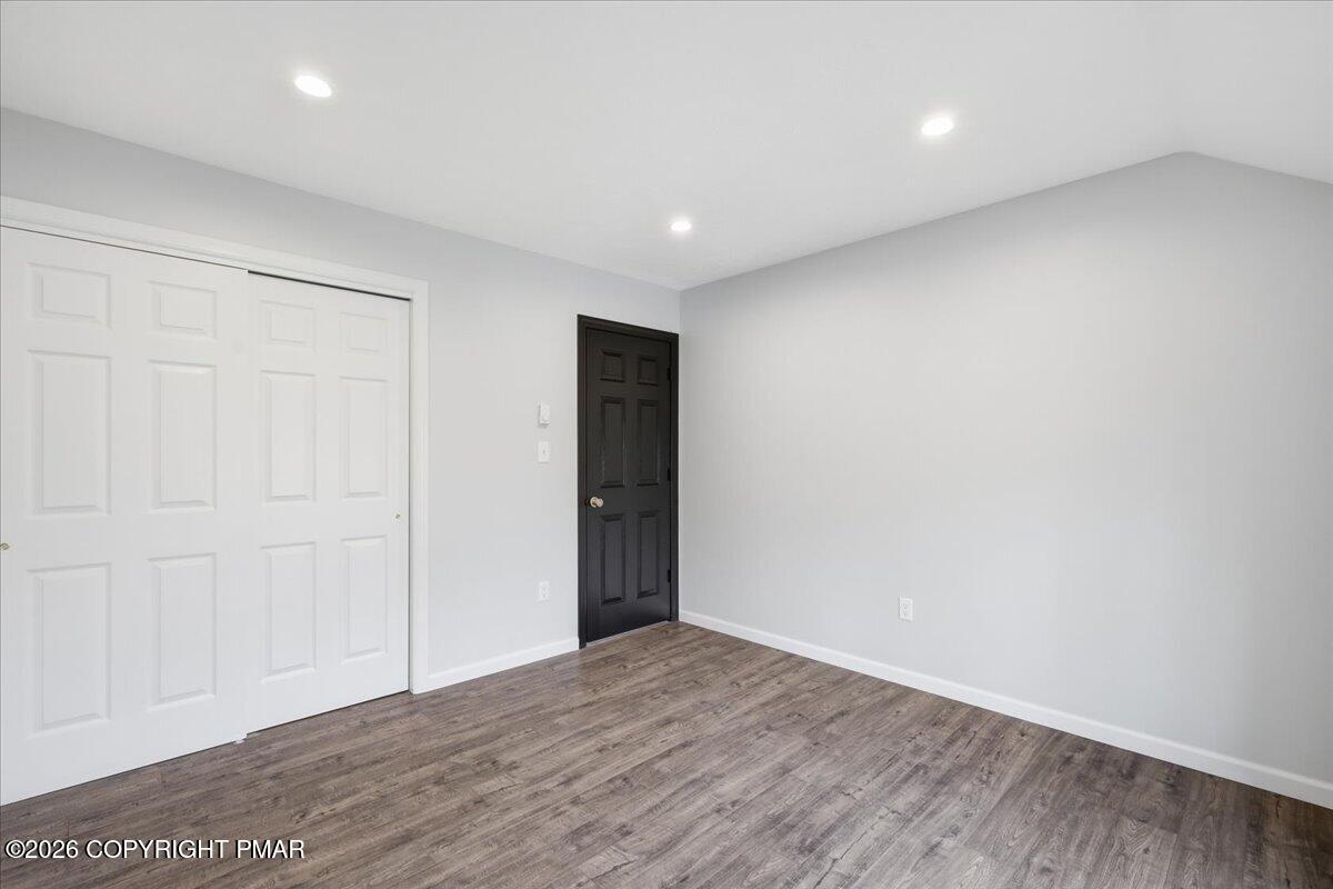 4554 Briarcliff Terrace Property Photo 34