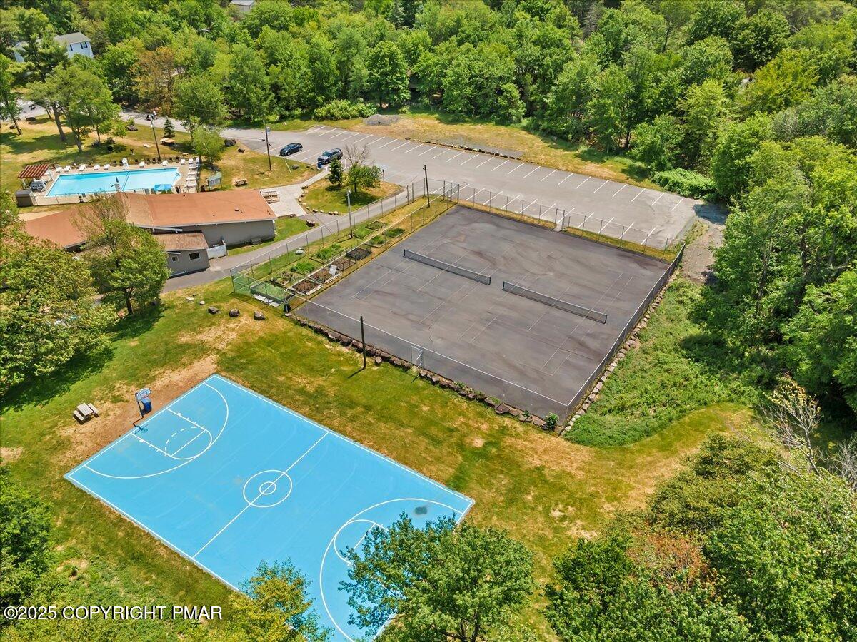 5009 Woodside Drive Property Photo 34