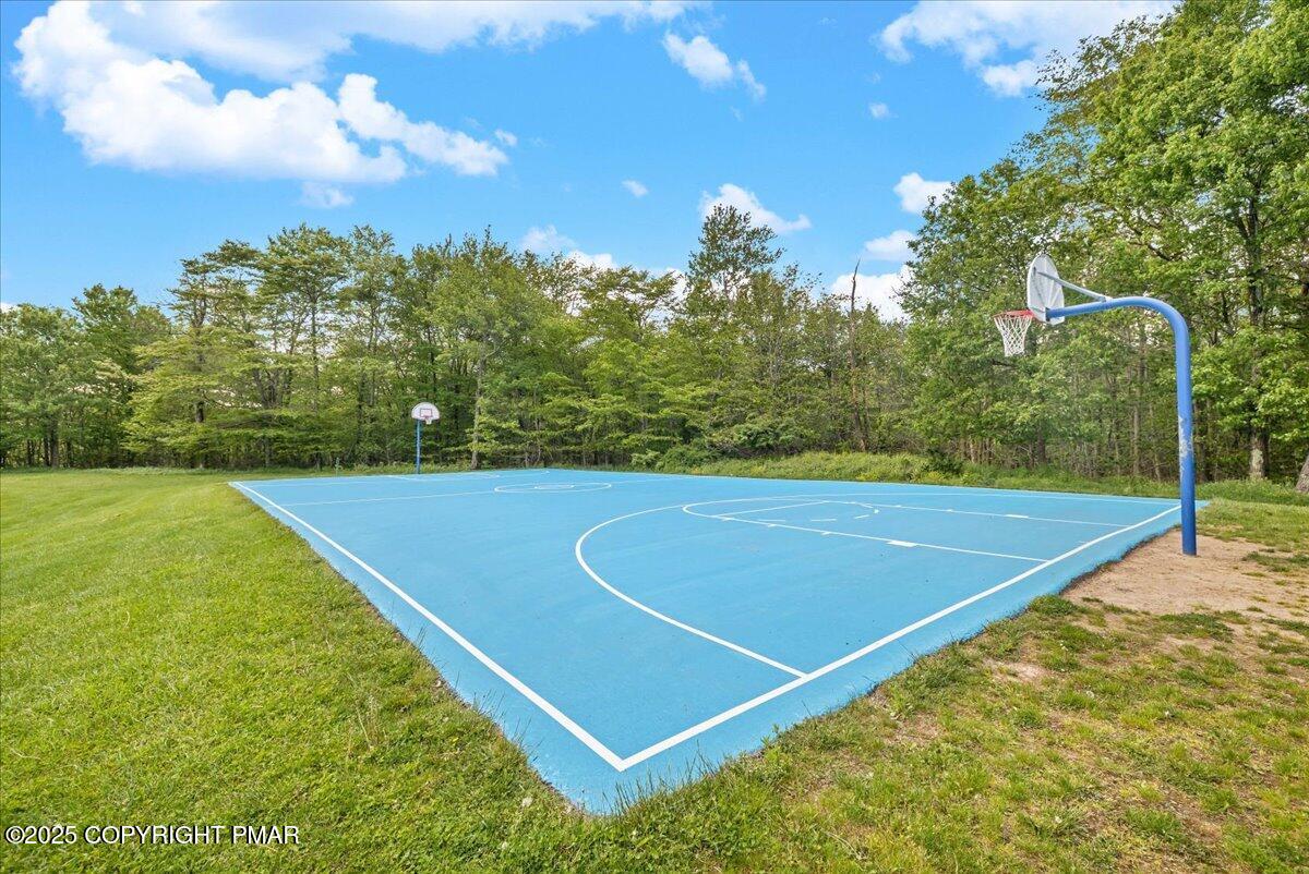 5009 Woodside Drive Property Photo 41