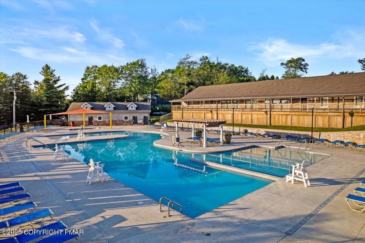 5009 Woodside Drive Property Photo 48