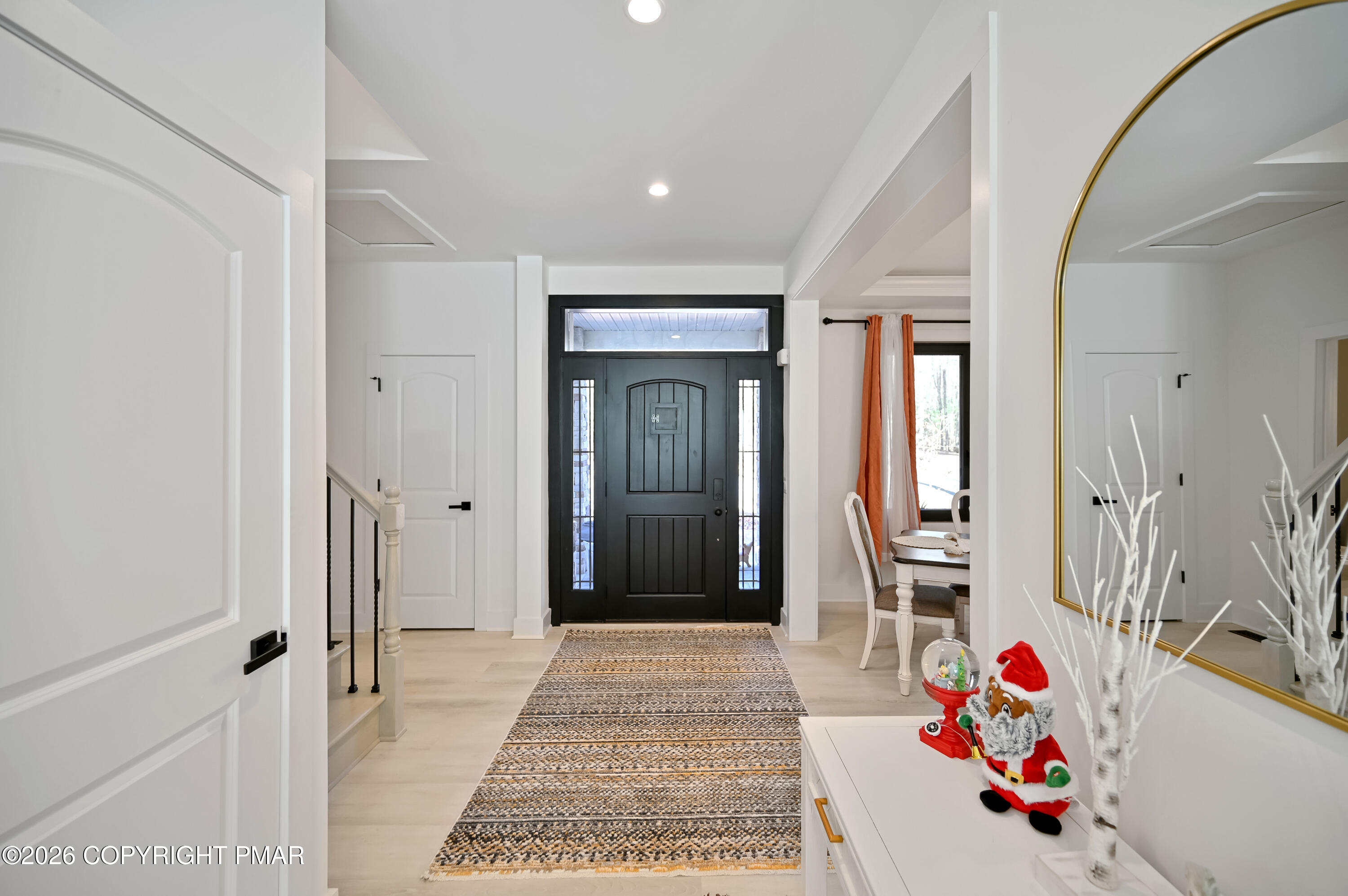 212 Gross Drive Property Photo 8