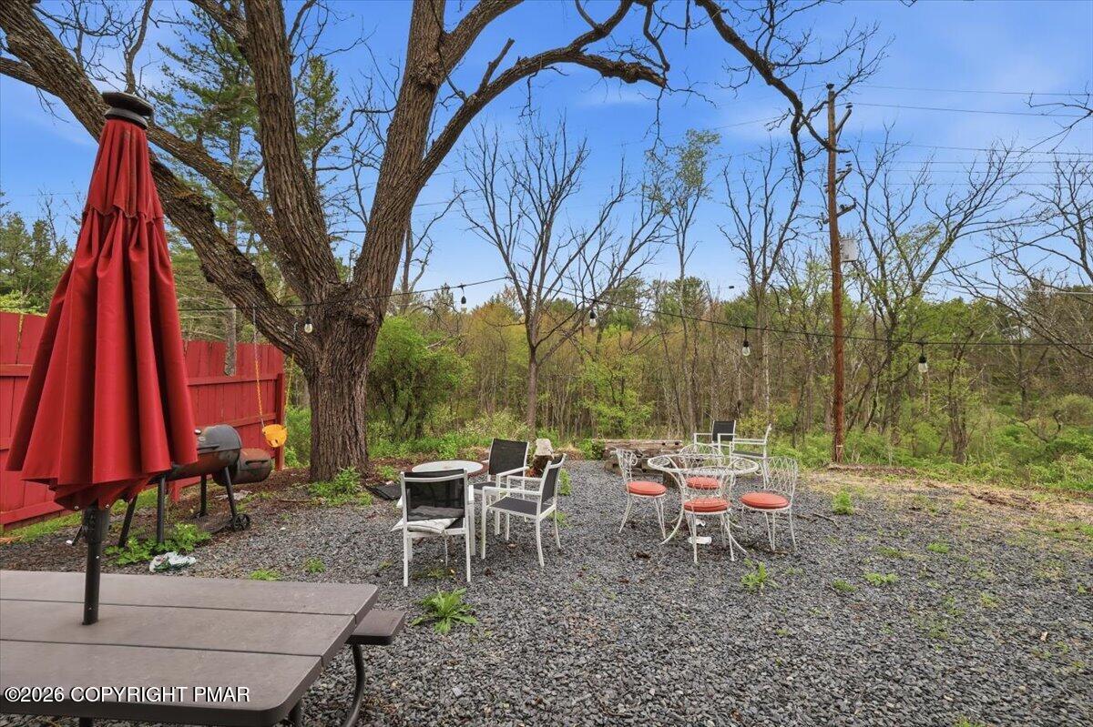 5265 Milford Road Property Photo 7
