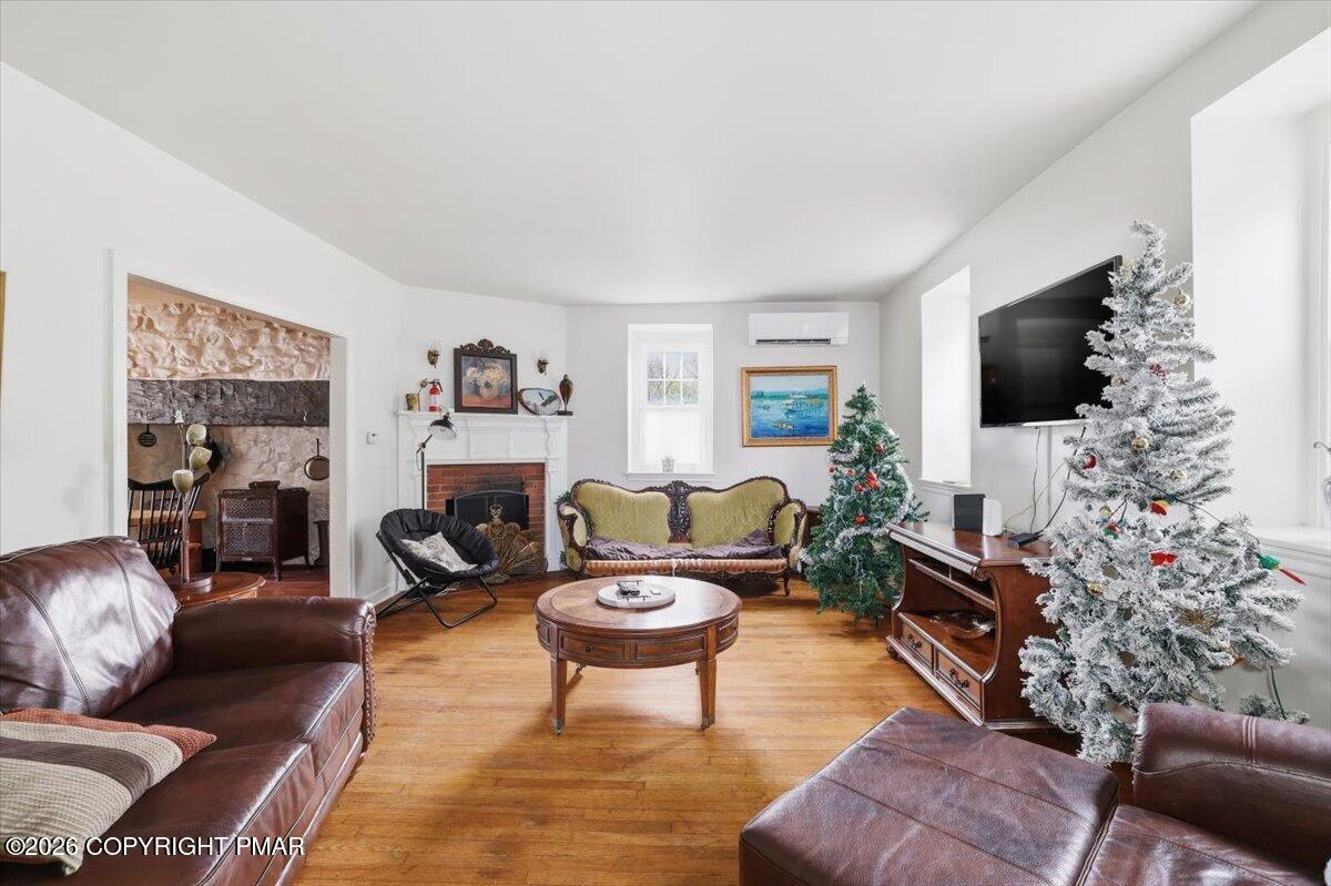 5265 Milford Road Property Photo 30