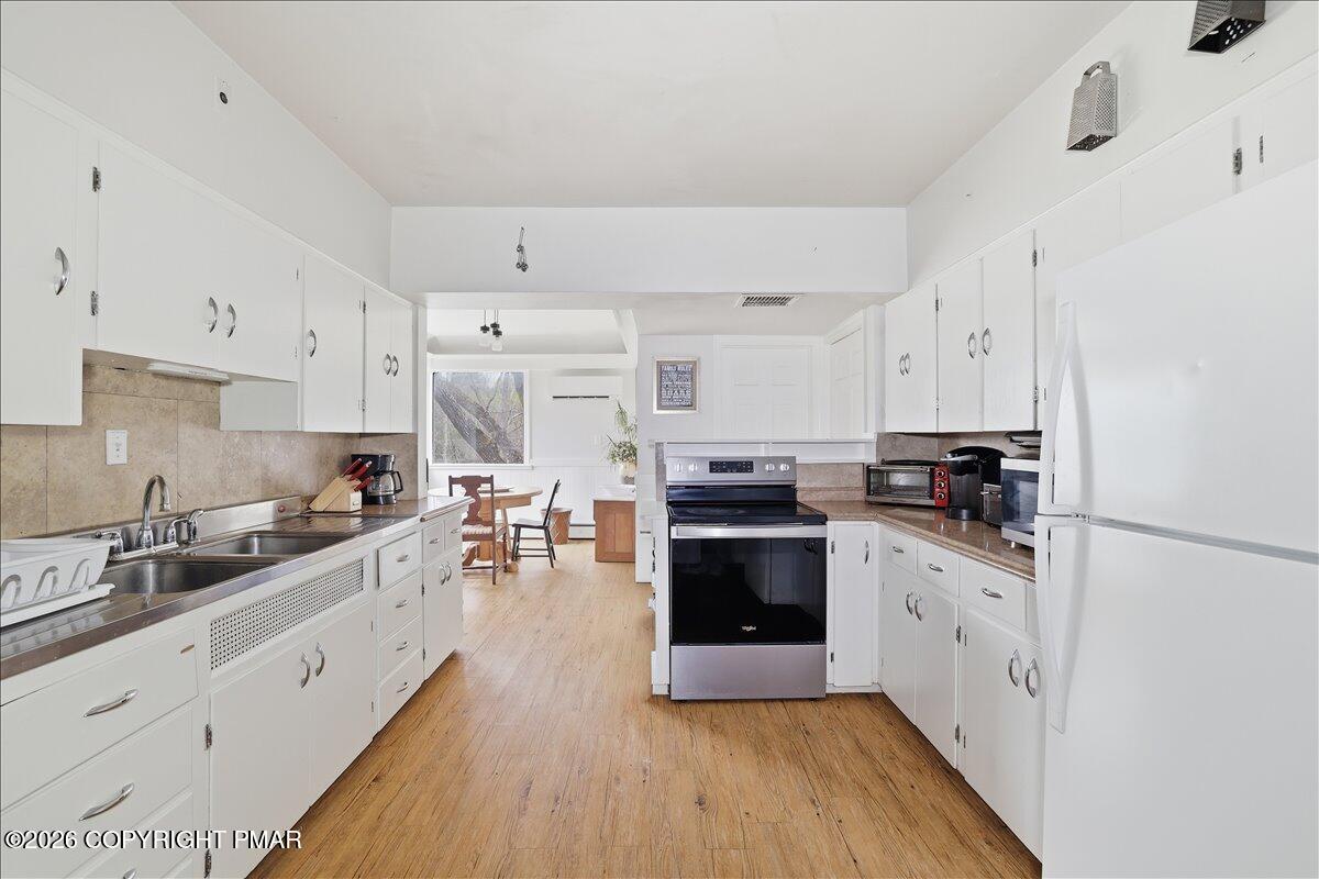 5265 Milford Road Property Photo 44