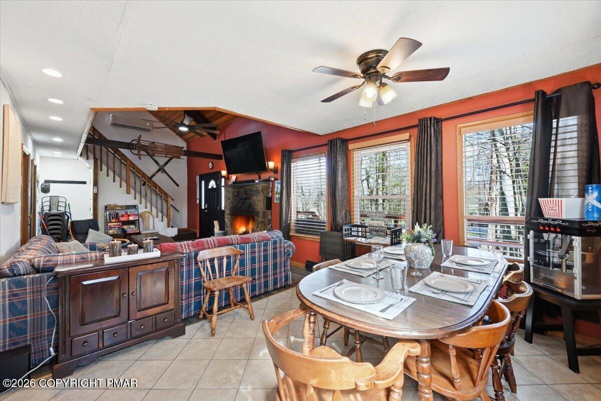 3355 Woodland Drive Property Photo 10