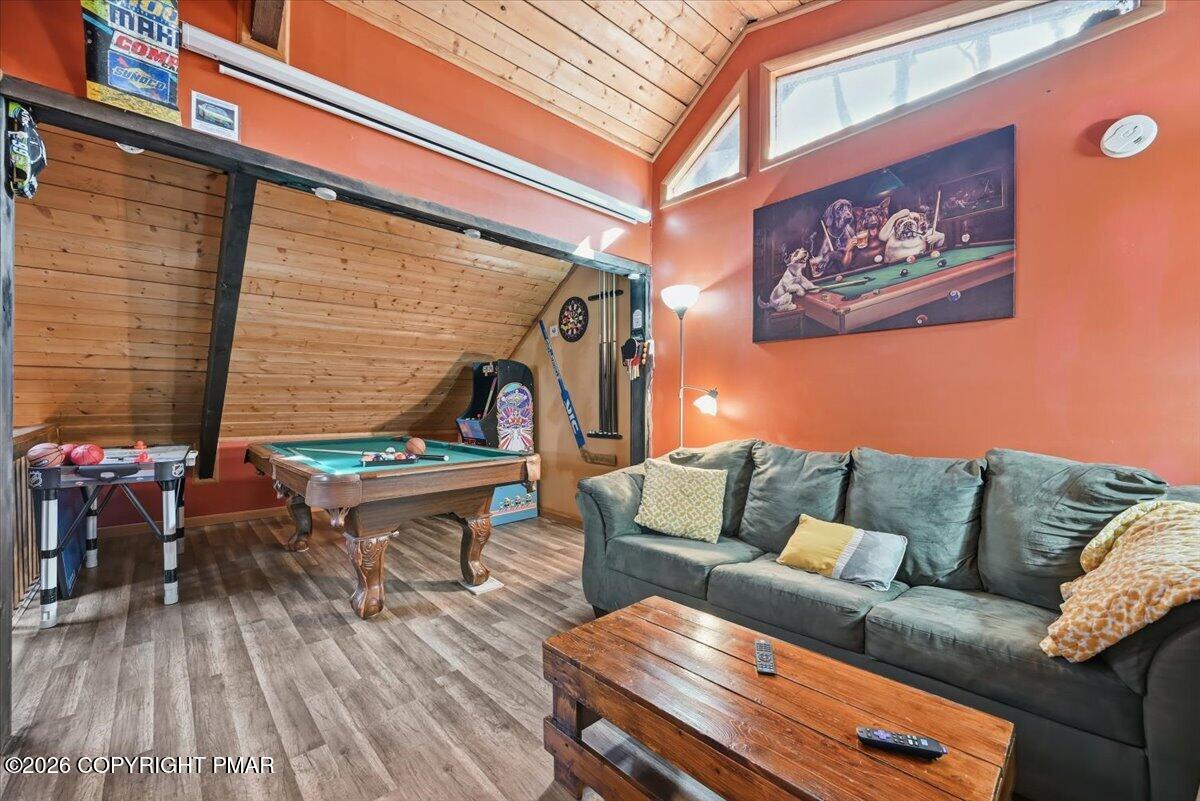 3355 Woodland Drive Property Photo 32