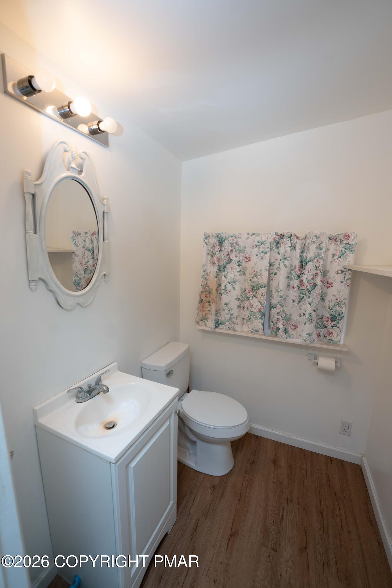 444 Indian Way Property Photo 34