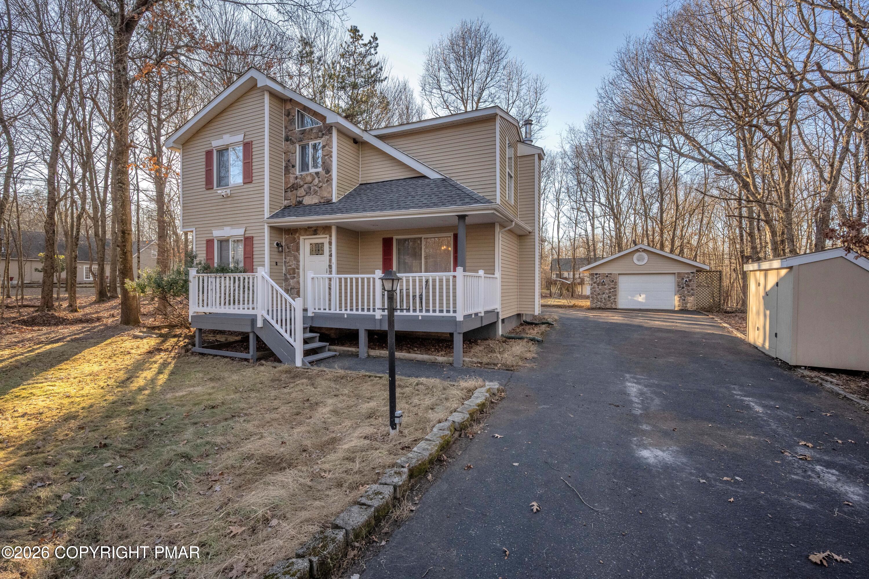 113 Meckesville Road Property Photo 1