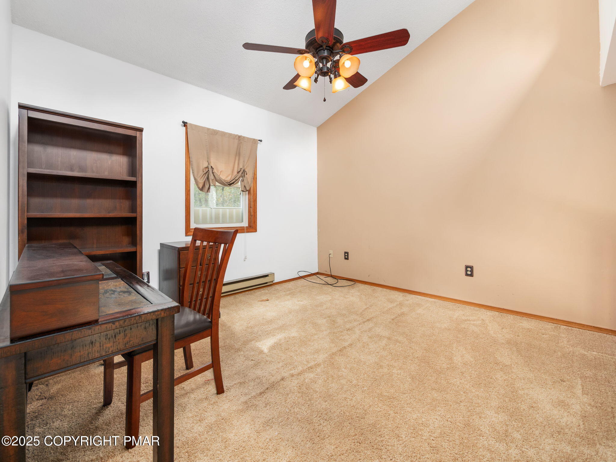 1025 Maplewood Drive Property Photo 24