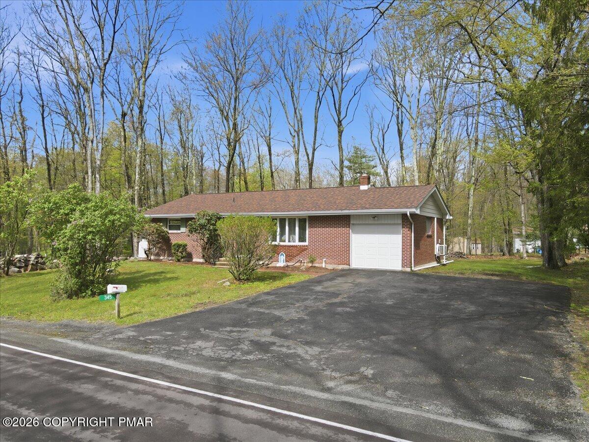 345 Laurel Lake Road Property Photo 5