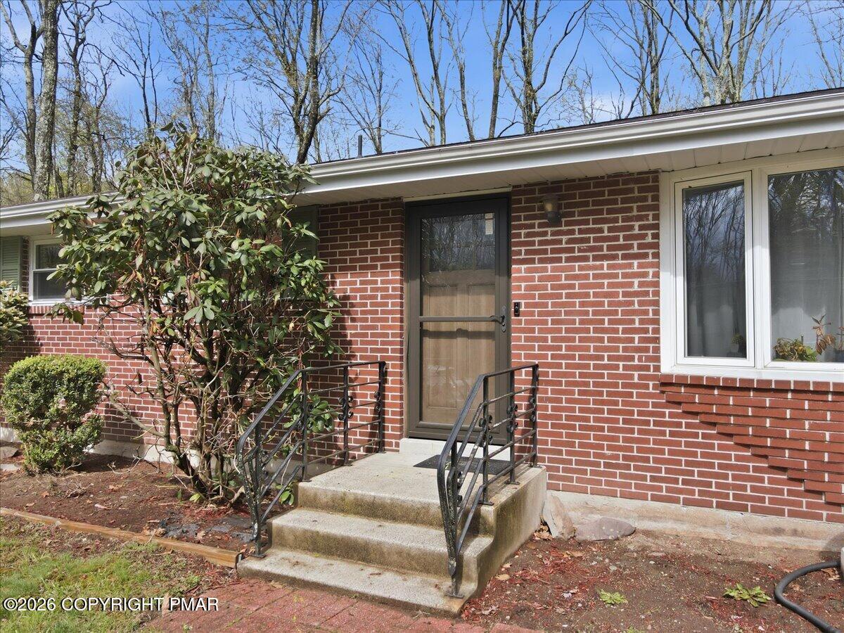 345 Laurel Lake Road Property Photo 8
