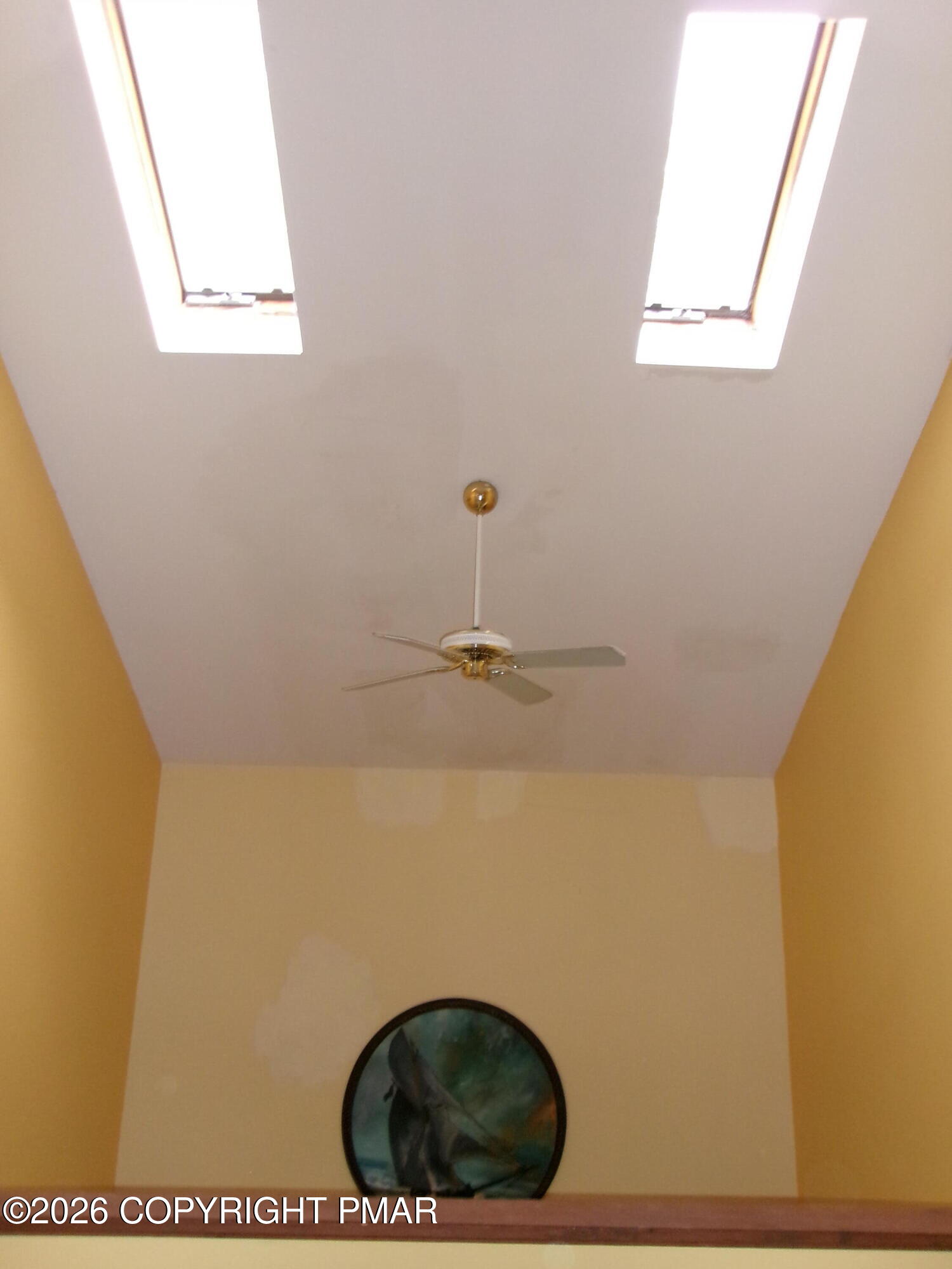 409 Tudor Court Property Photo 23
