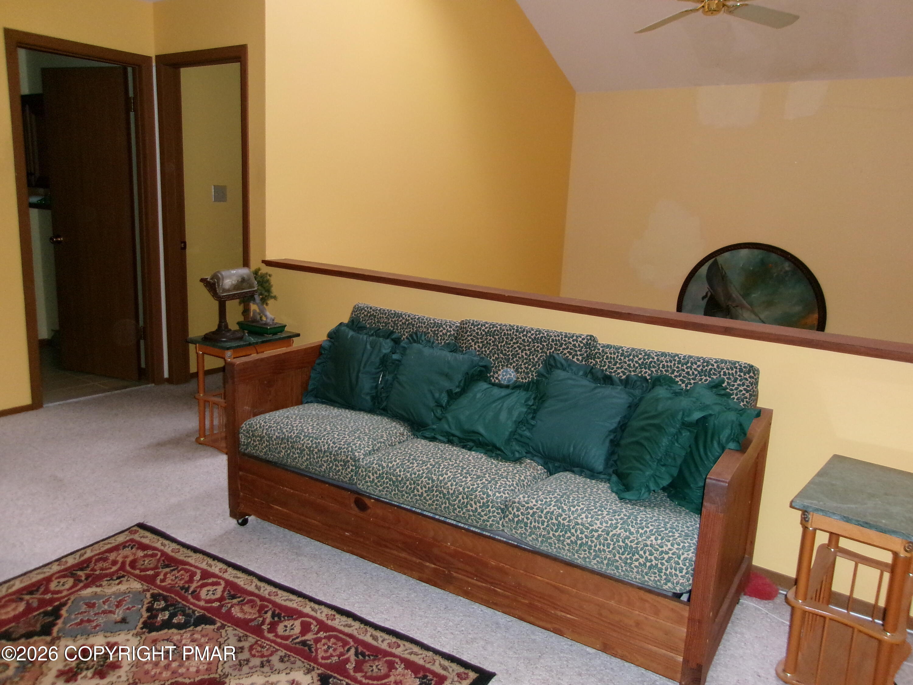 409 Tudor Court Property Photo 28