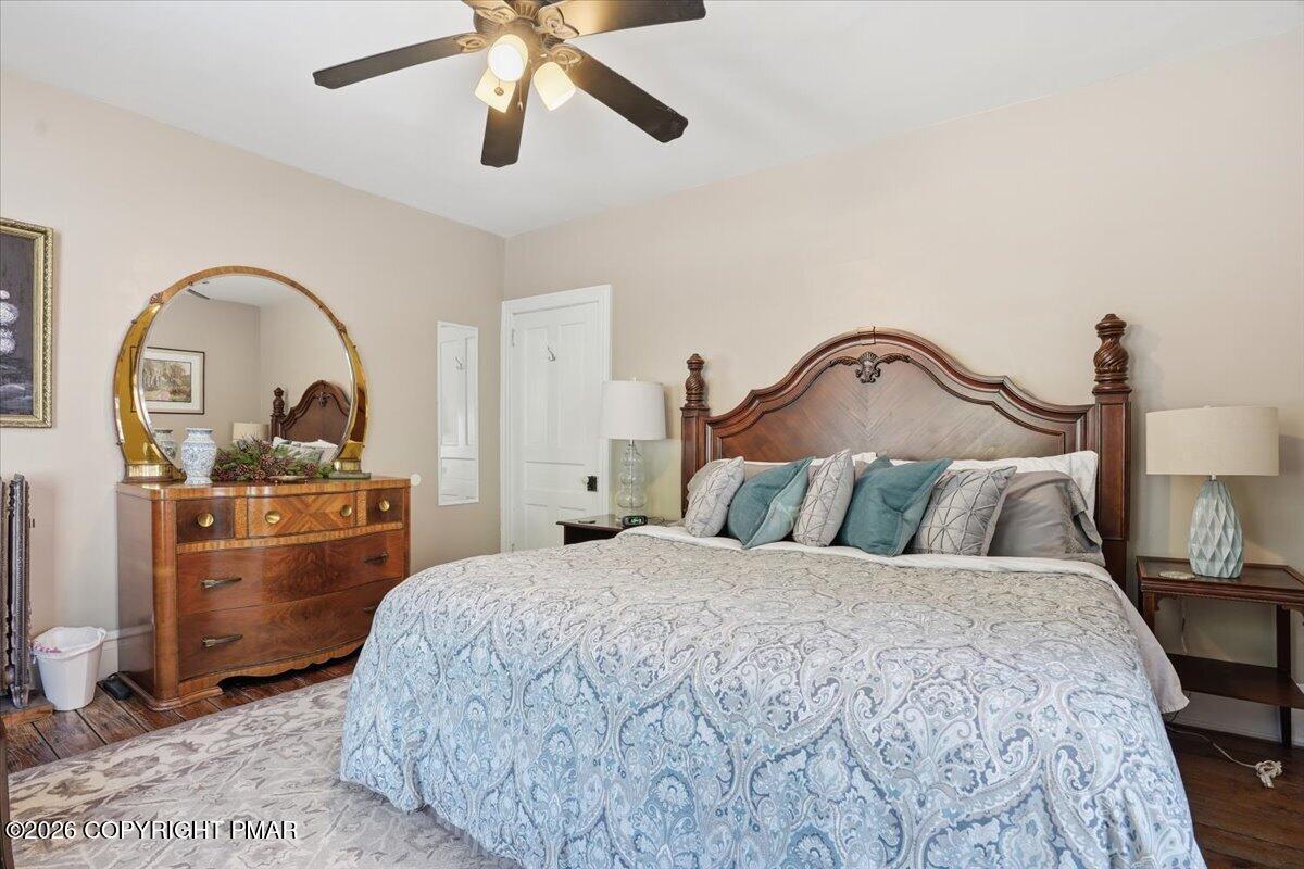 171 W Broadway Property Photo 23