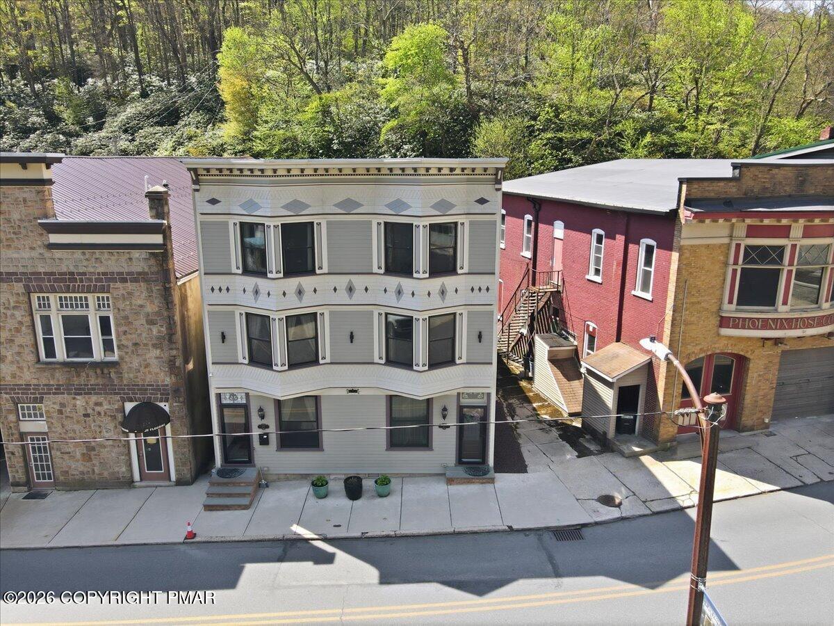 171 W Broadway Property Photo 34