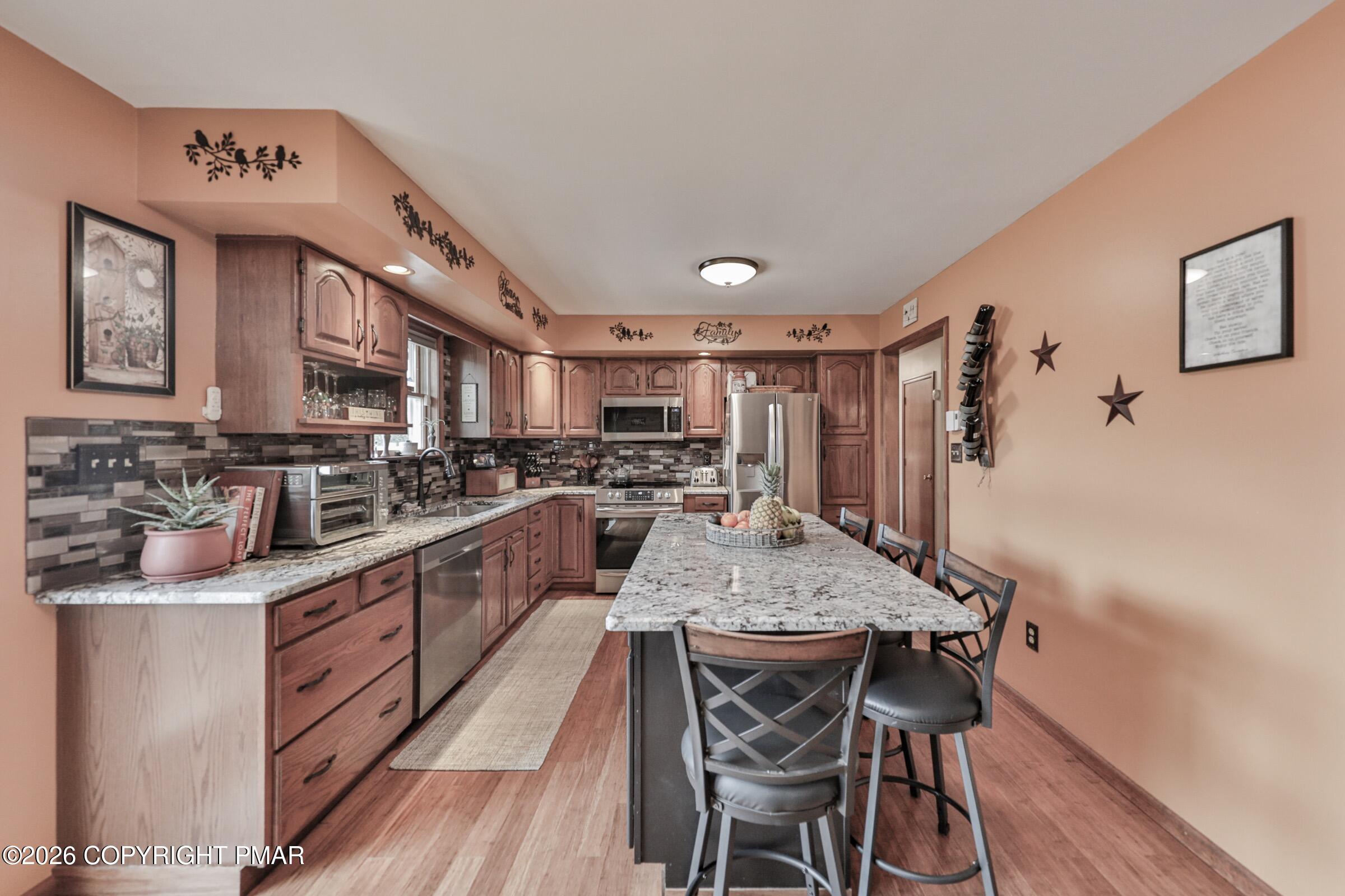 1040 Stagecoach Road W Property Photo 13