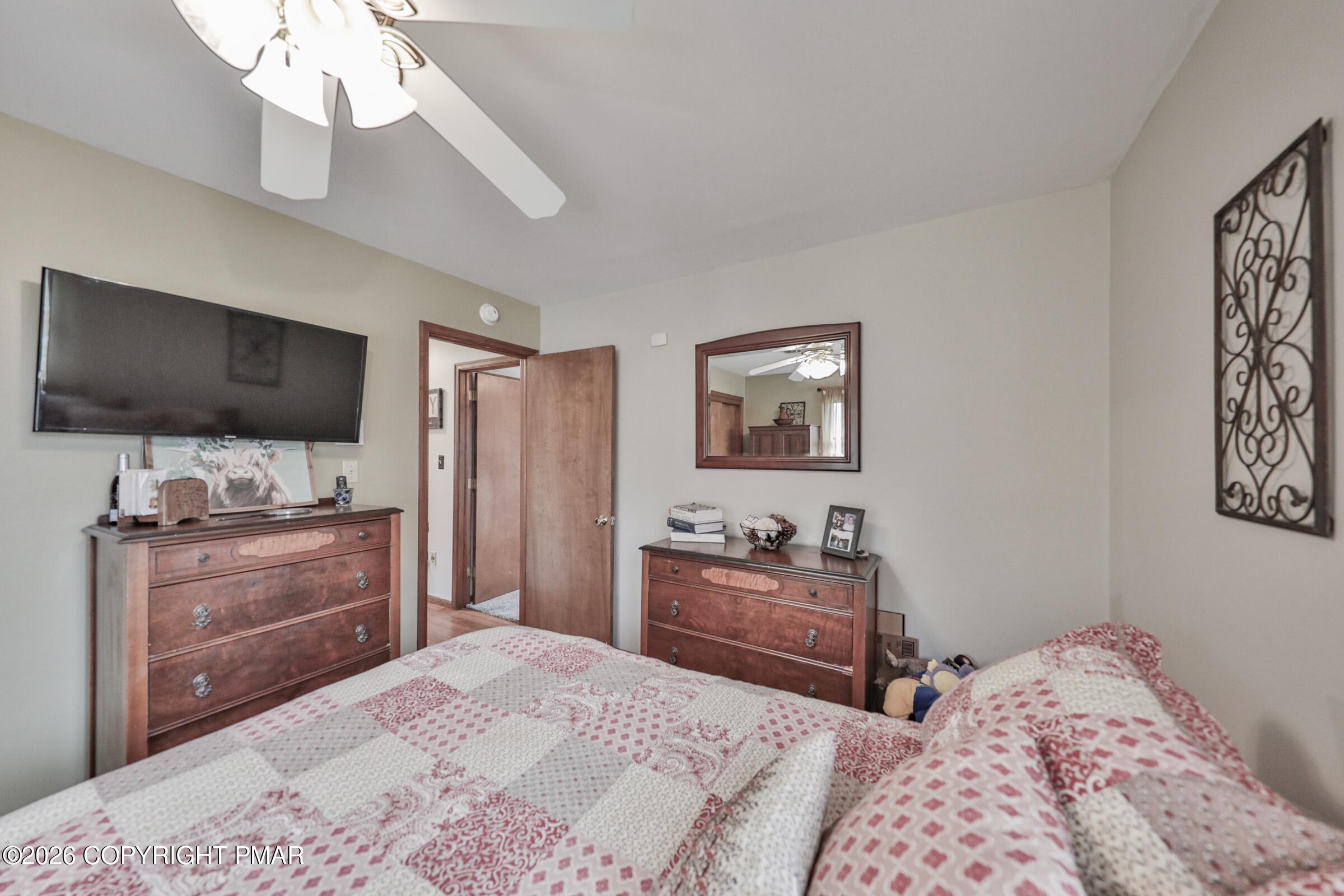 1040 Stagecoach Road W Property Photo 22