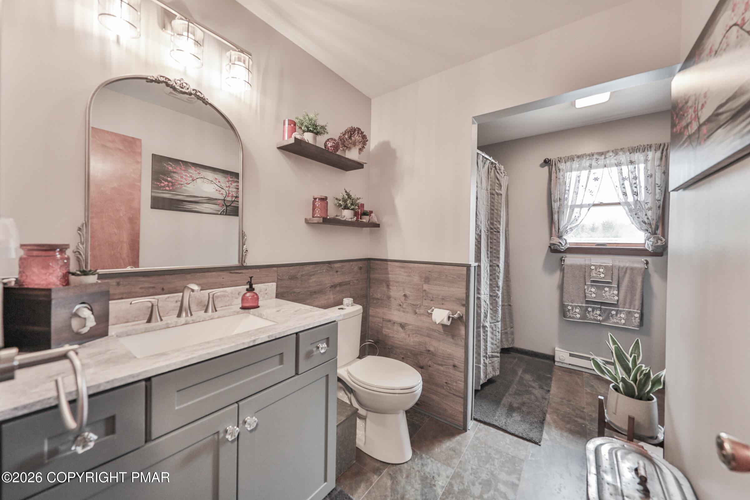 1040 Stagecoach Road W Property Photo 23