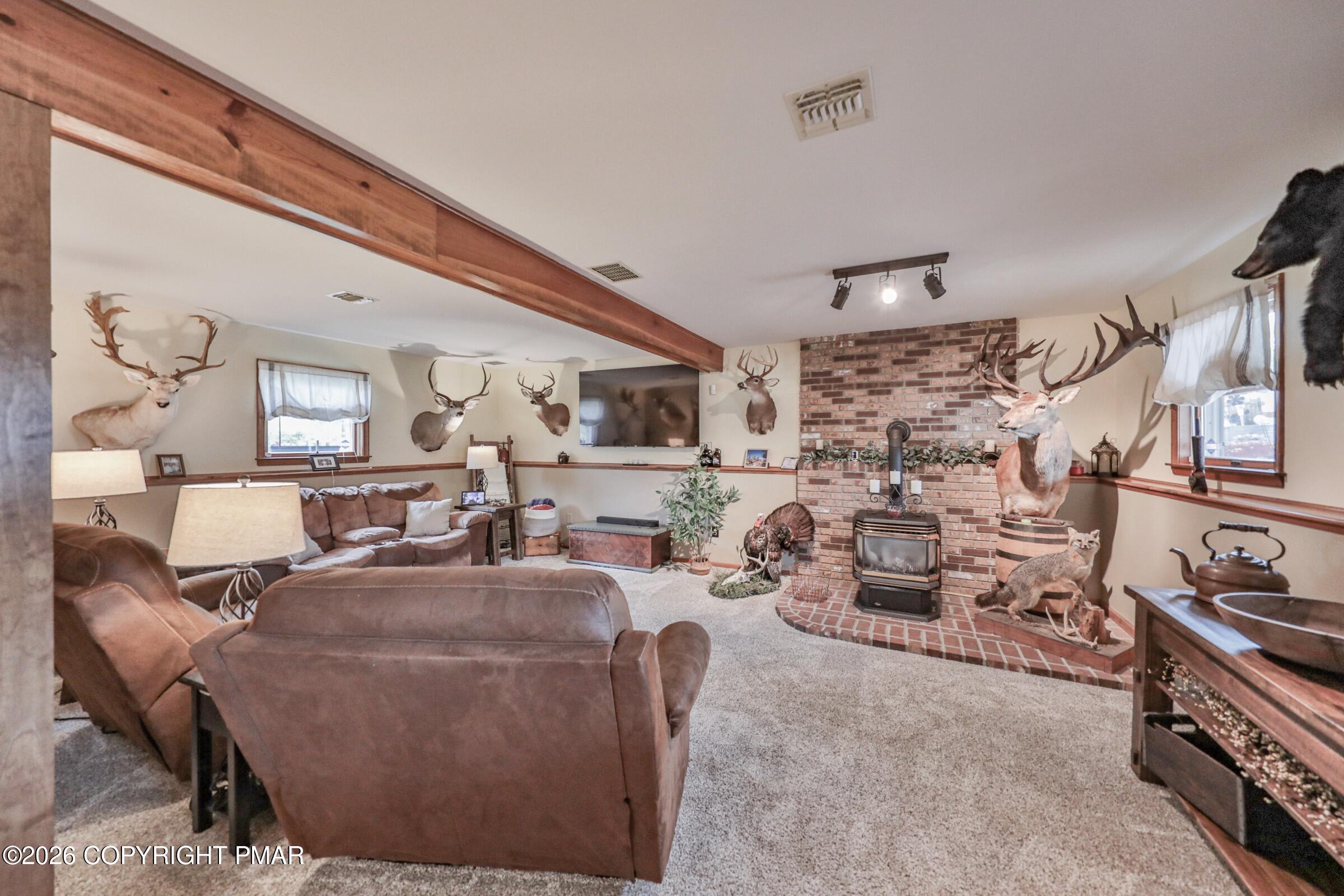 1040 Stagecoach Road W Property Photo 30