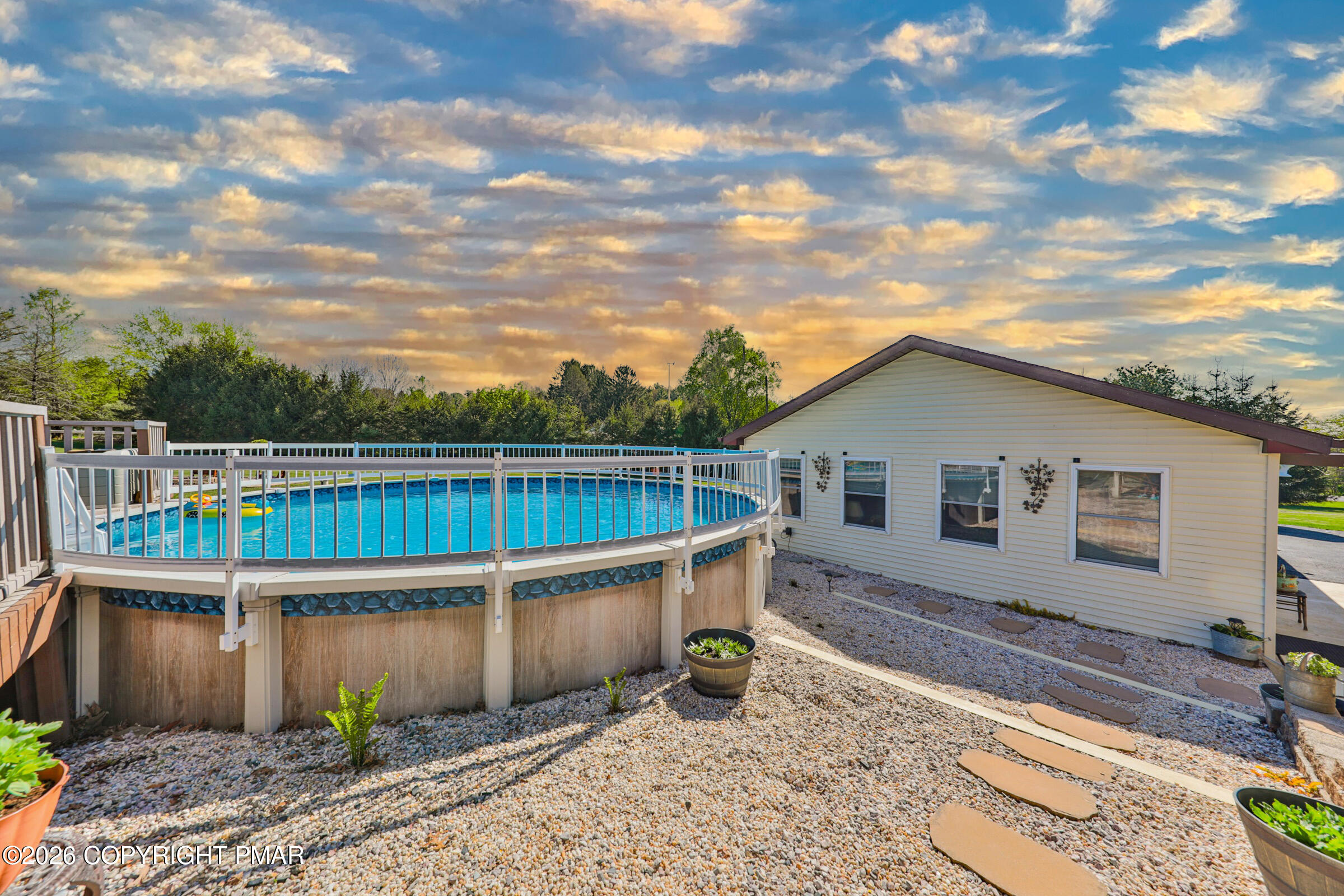 1040 Stagecoach Road W Property Photo 61