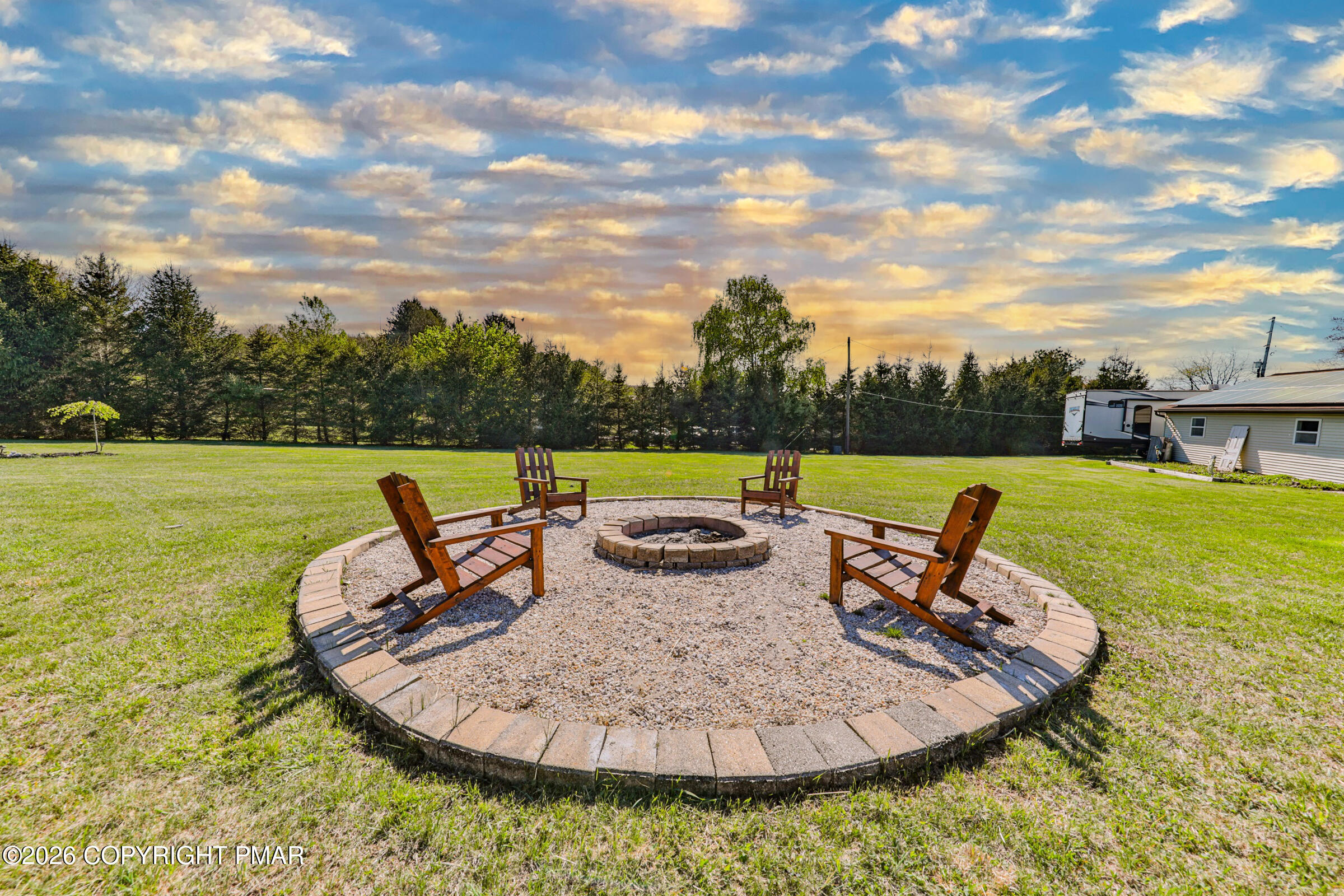 1040 Stagecoach Road W Property Photo 63