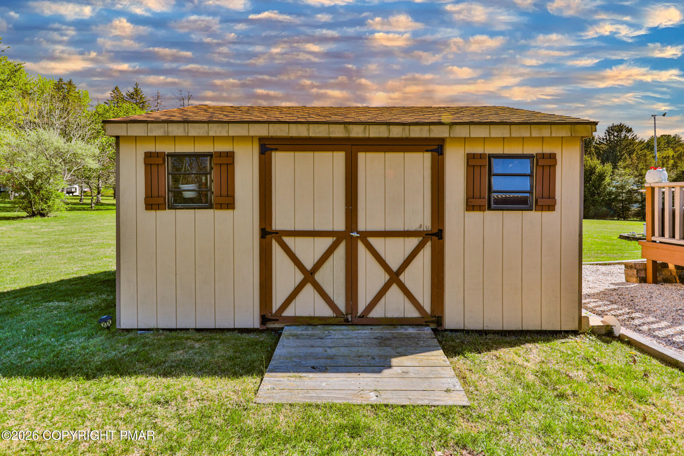 1040 Stagecoach Road W Property Photo 64