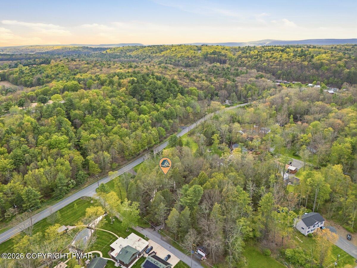 648 Burger Hollow Road Property Photo 7