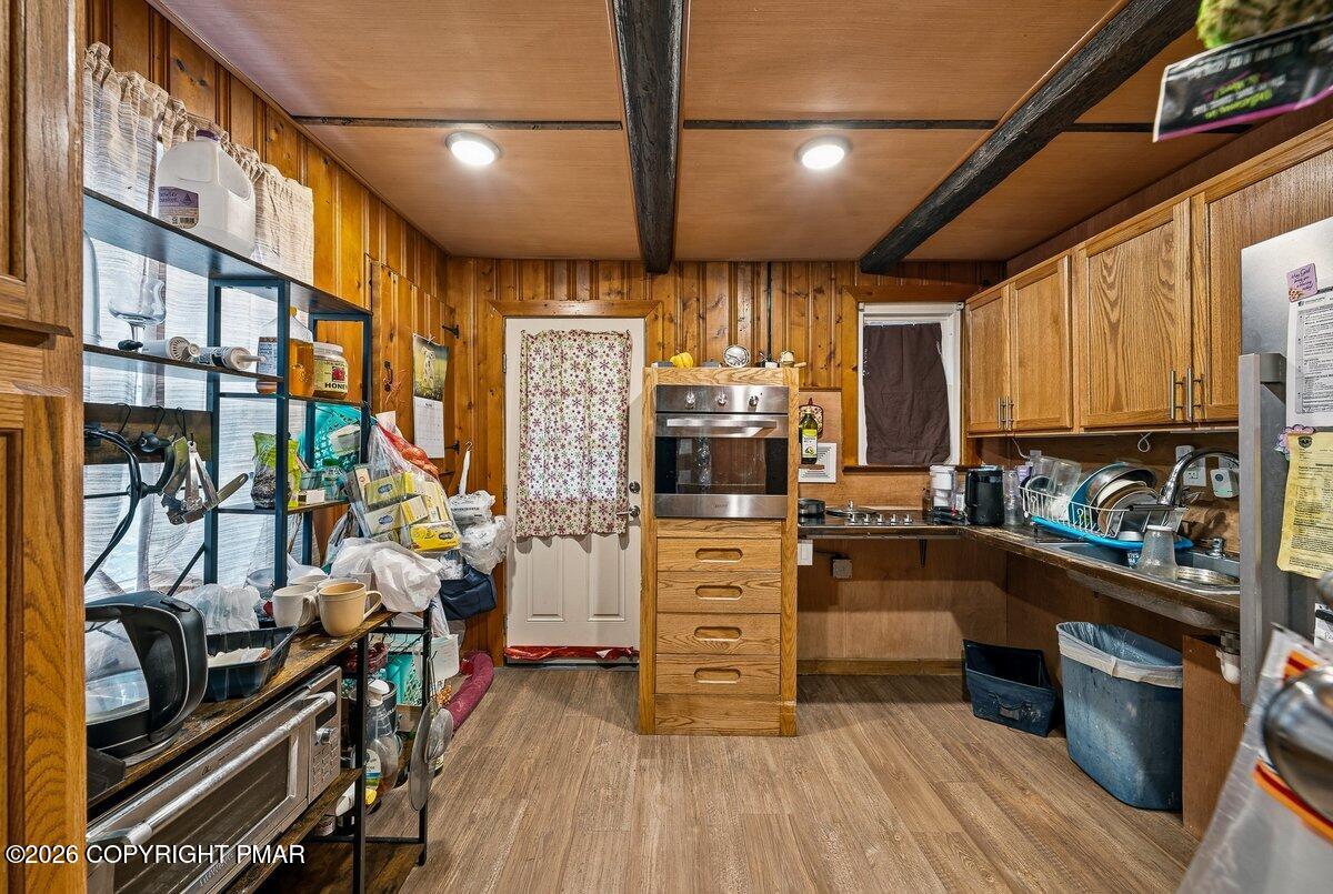 648 Burger Hollow Road Property Photo 11