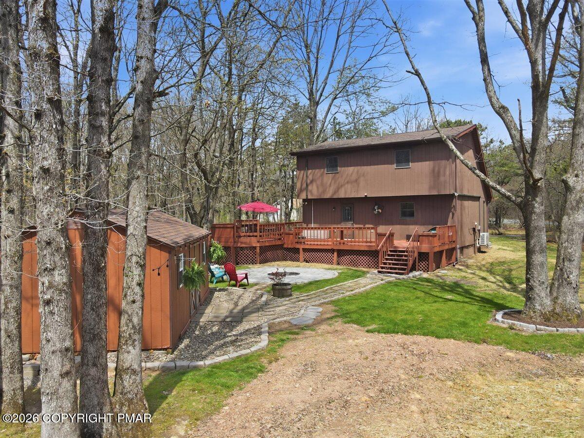 54 Berry Lane Property Photo 34