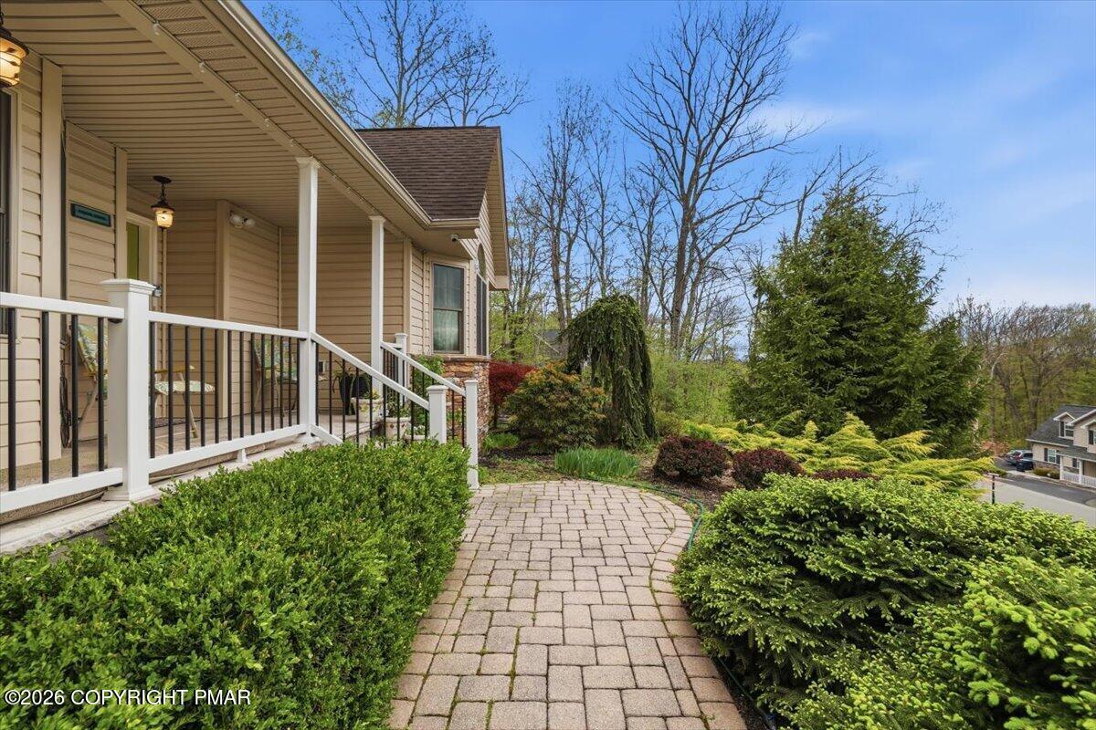 917 Mckinley Way Property Photo 12