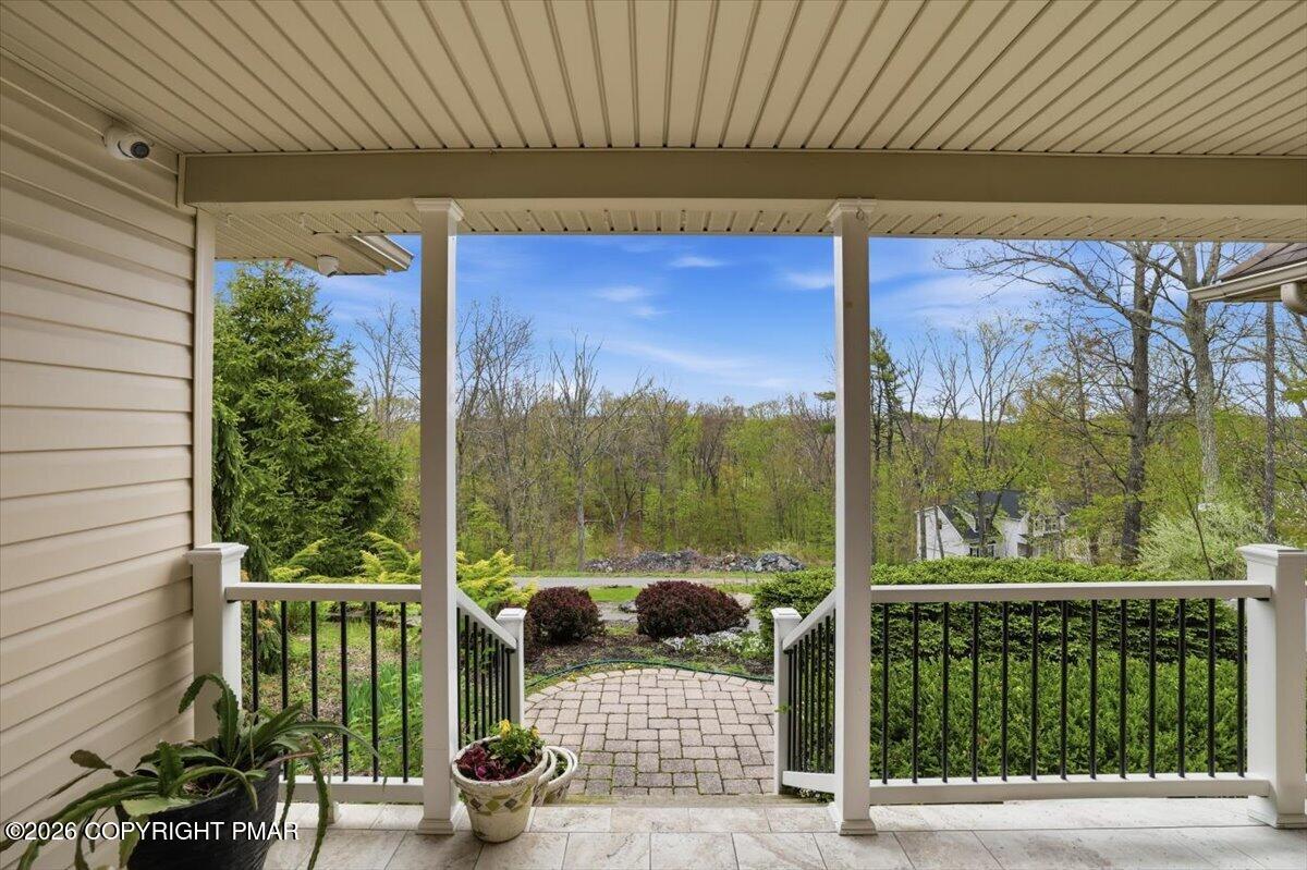 917 Mckinley Way Property Photo 15