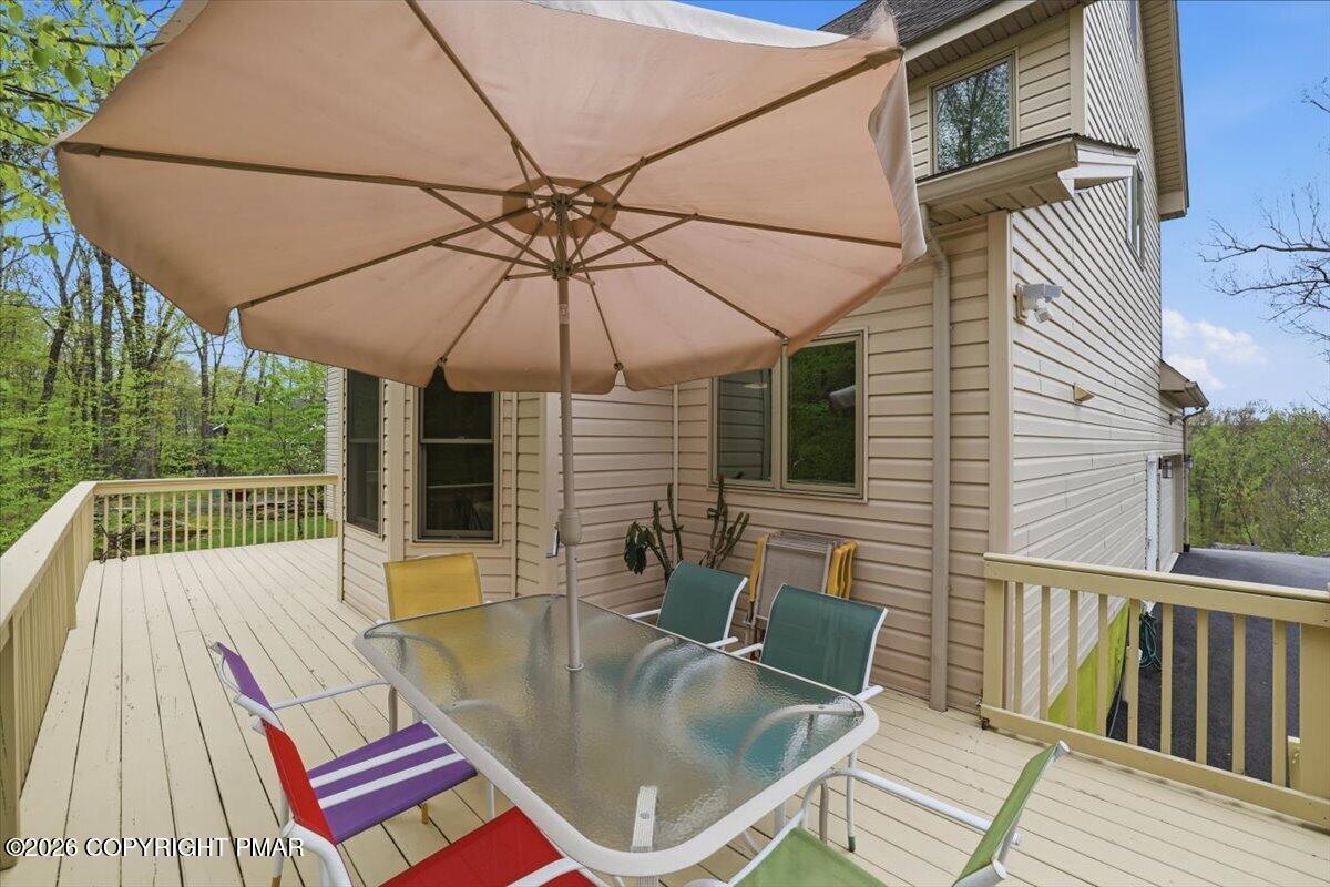 917 Mckinley Way Property Photo 17