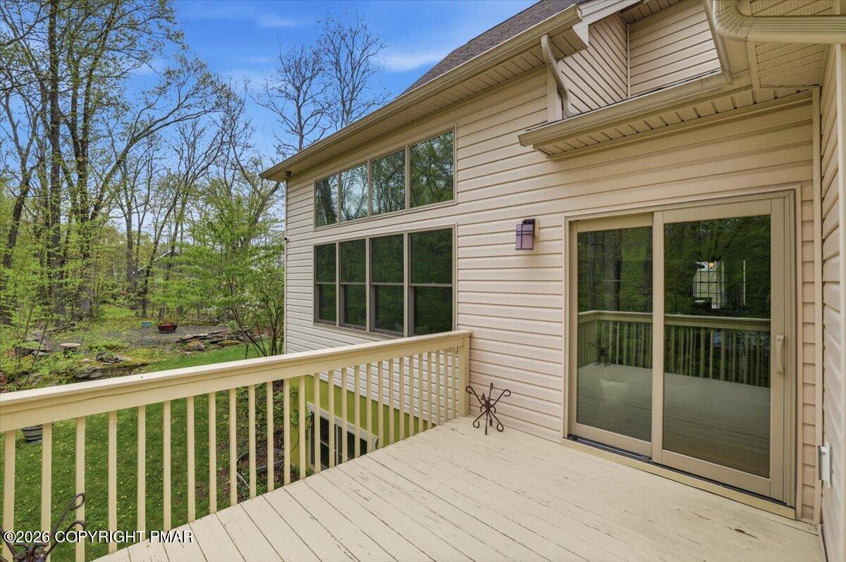 917 Mckinley Way Property Photo 18
