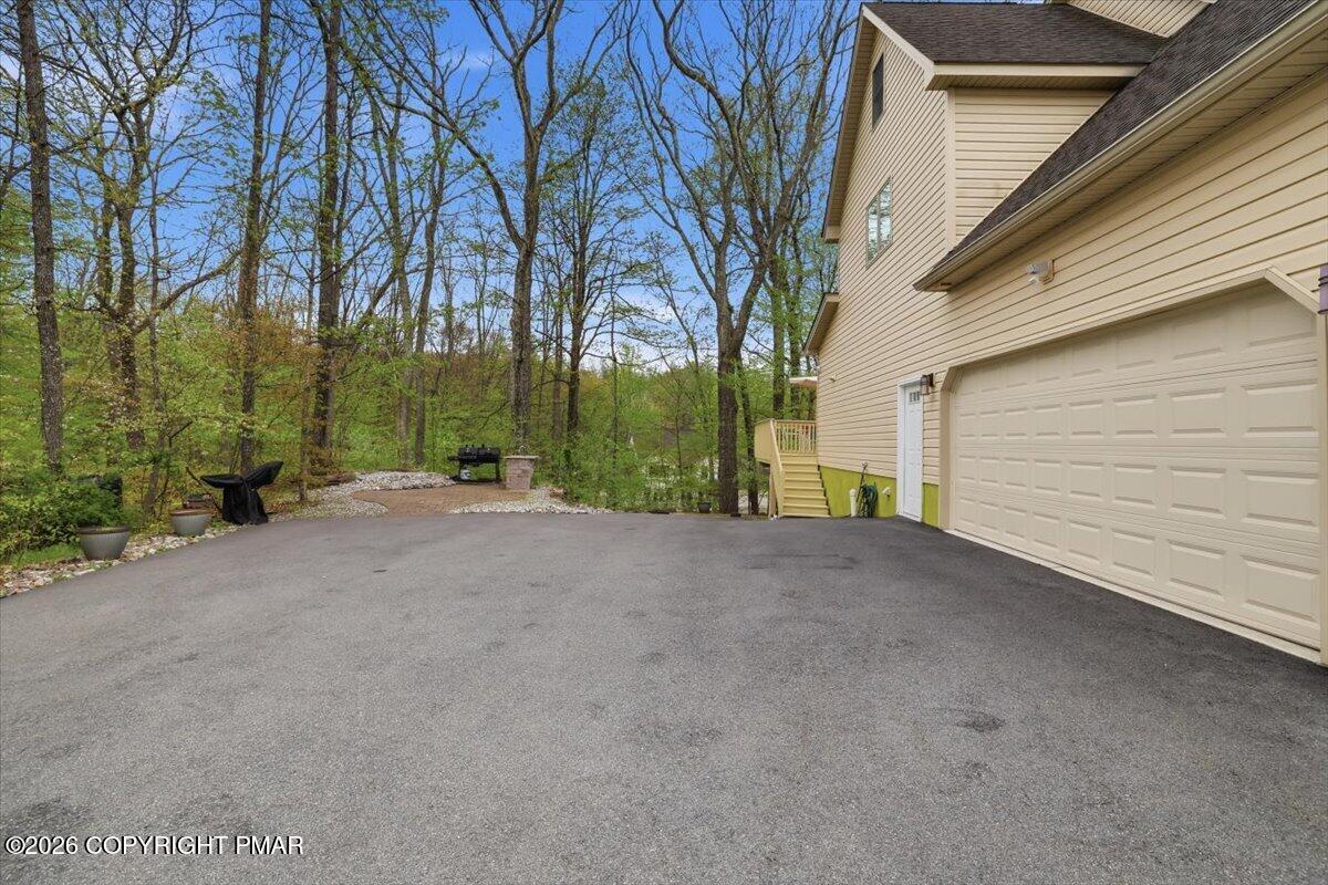 917 Mckinley Way Property Photo 22